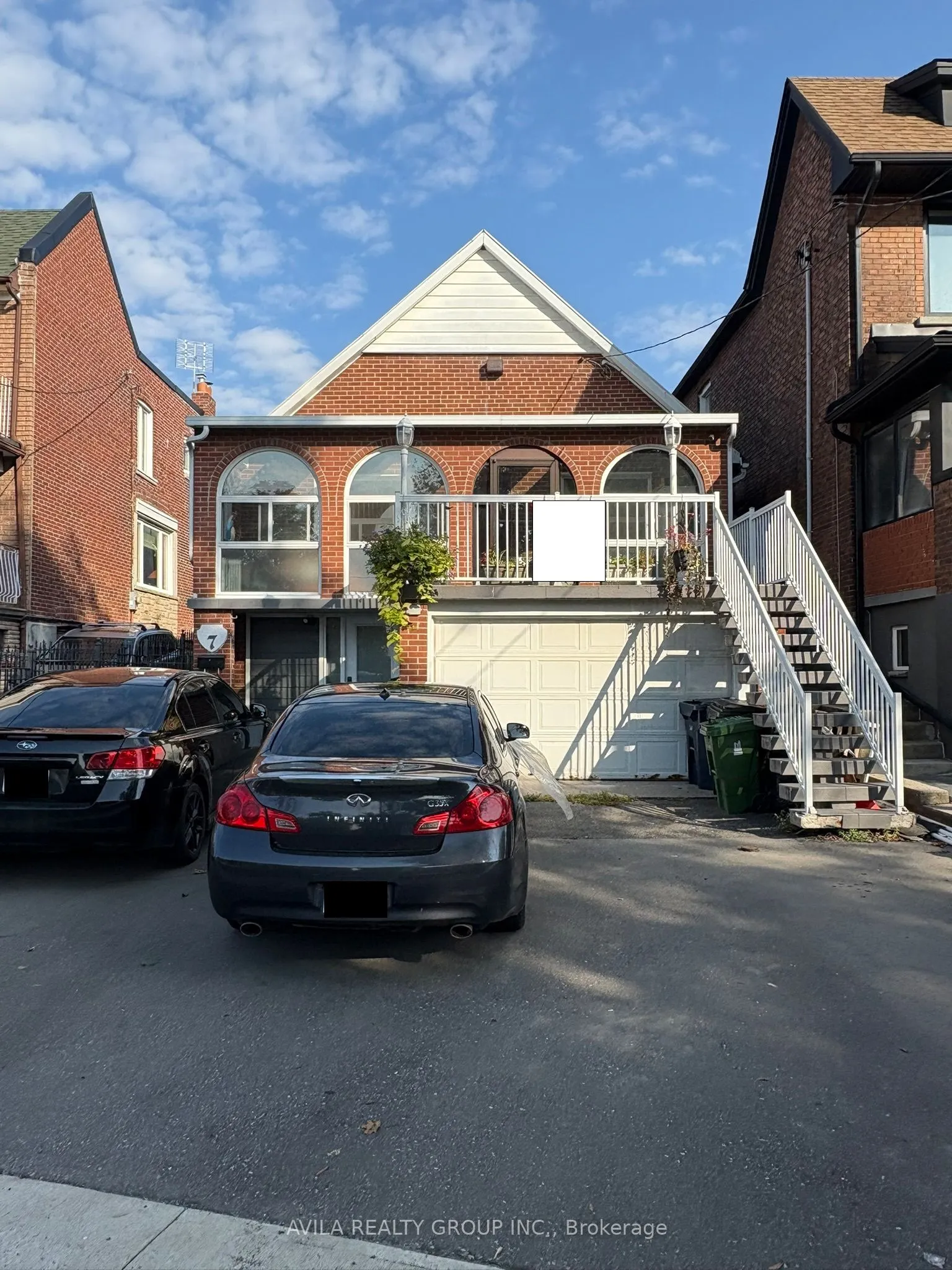 7 Greenlaw Avenue