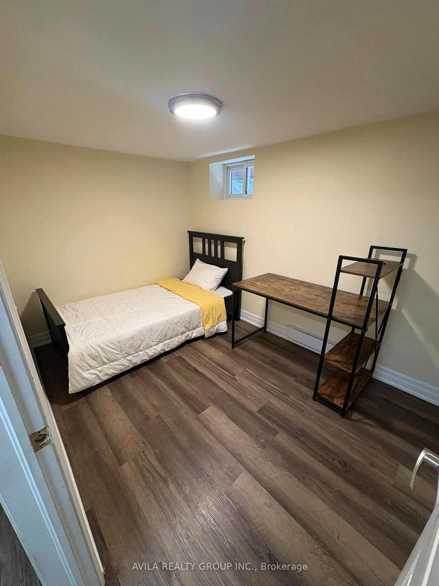 7 Greenlaw Avenue