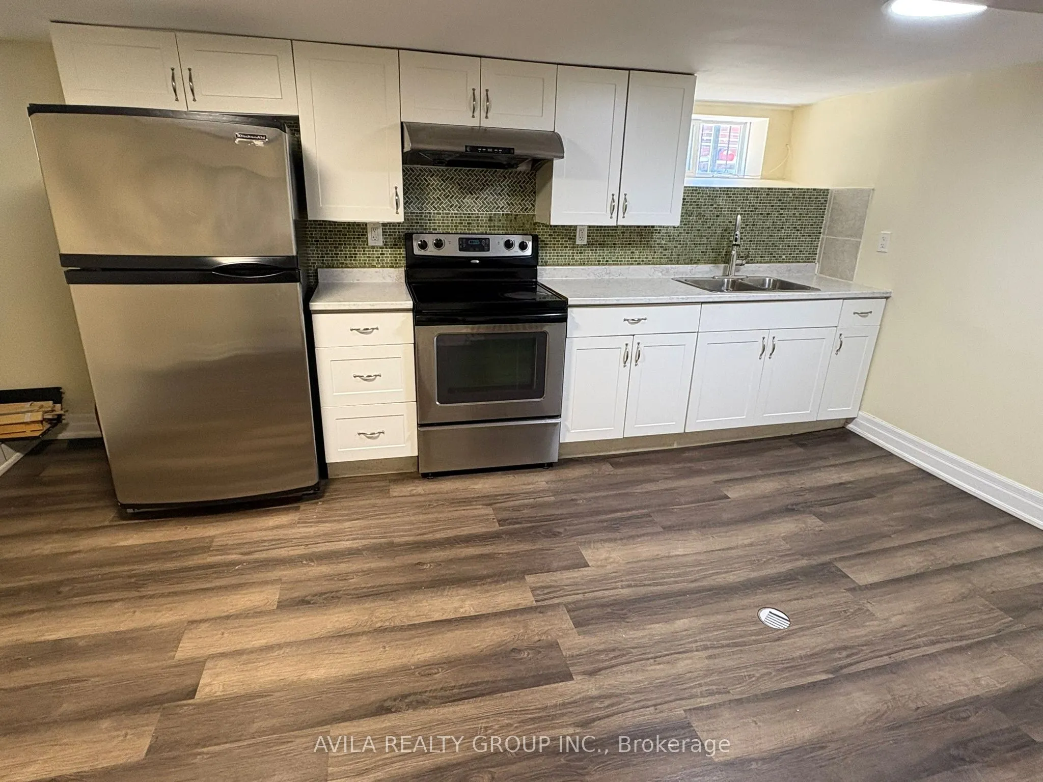 7 Greenlaw Avenue