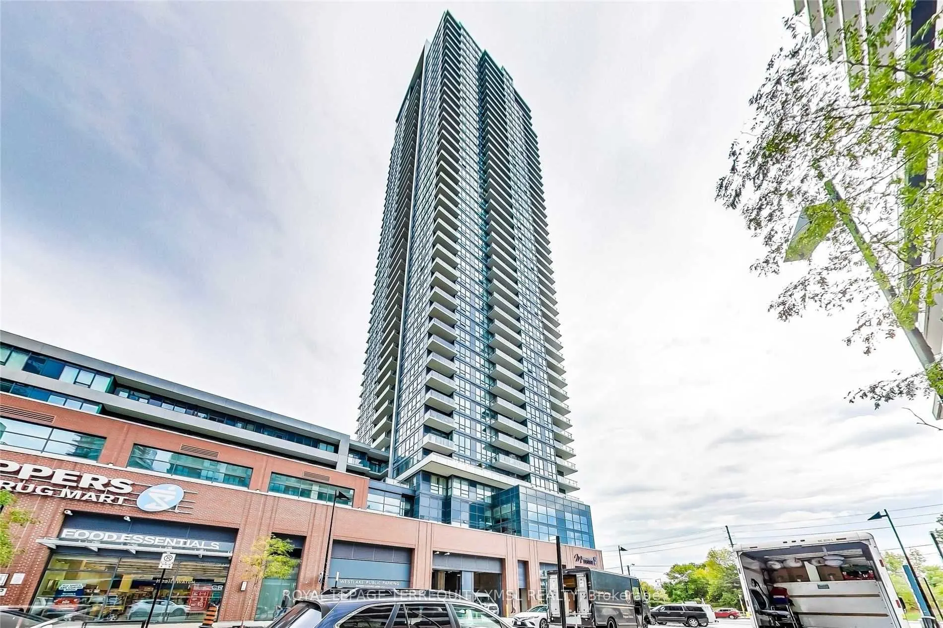 2200 Lake Shore Boulevard W, #2203