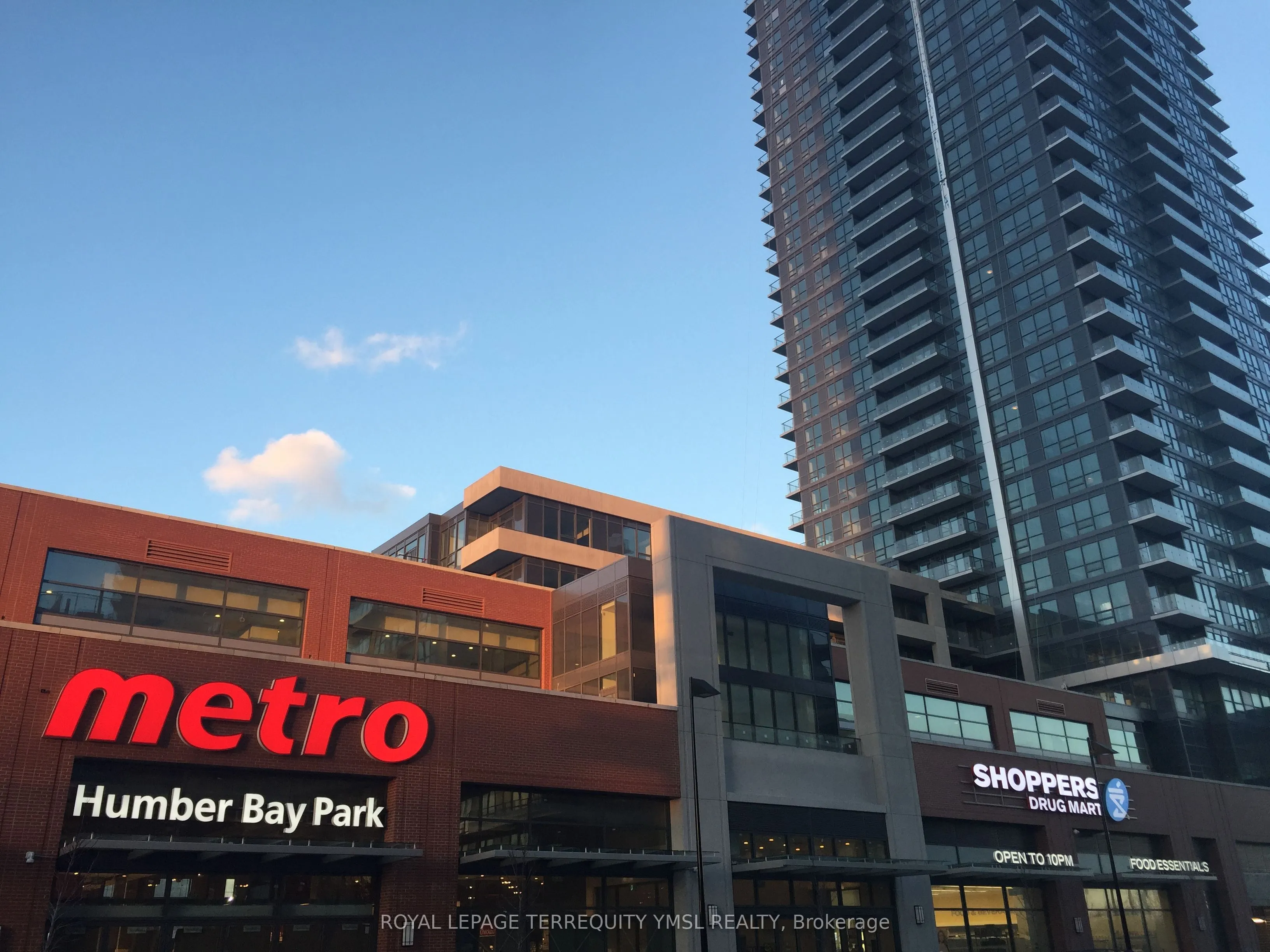 2200 Lake Shore Boulevard W, #2203