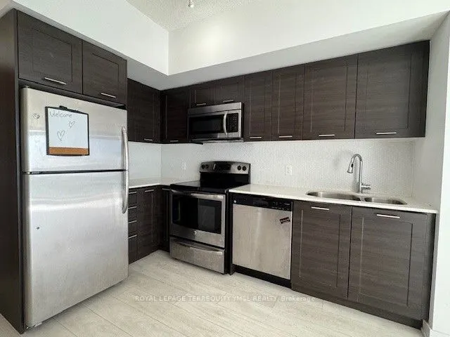 2200 Lake Shore Boulevard W, #2203