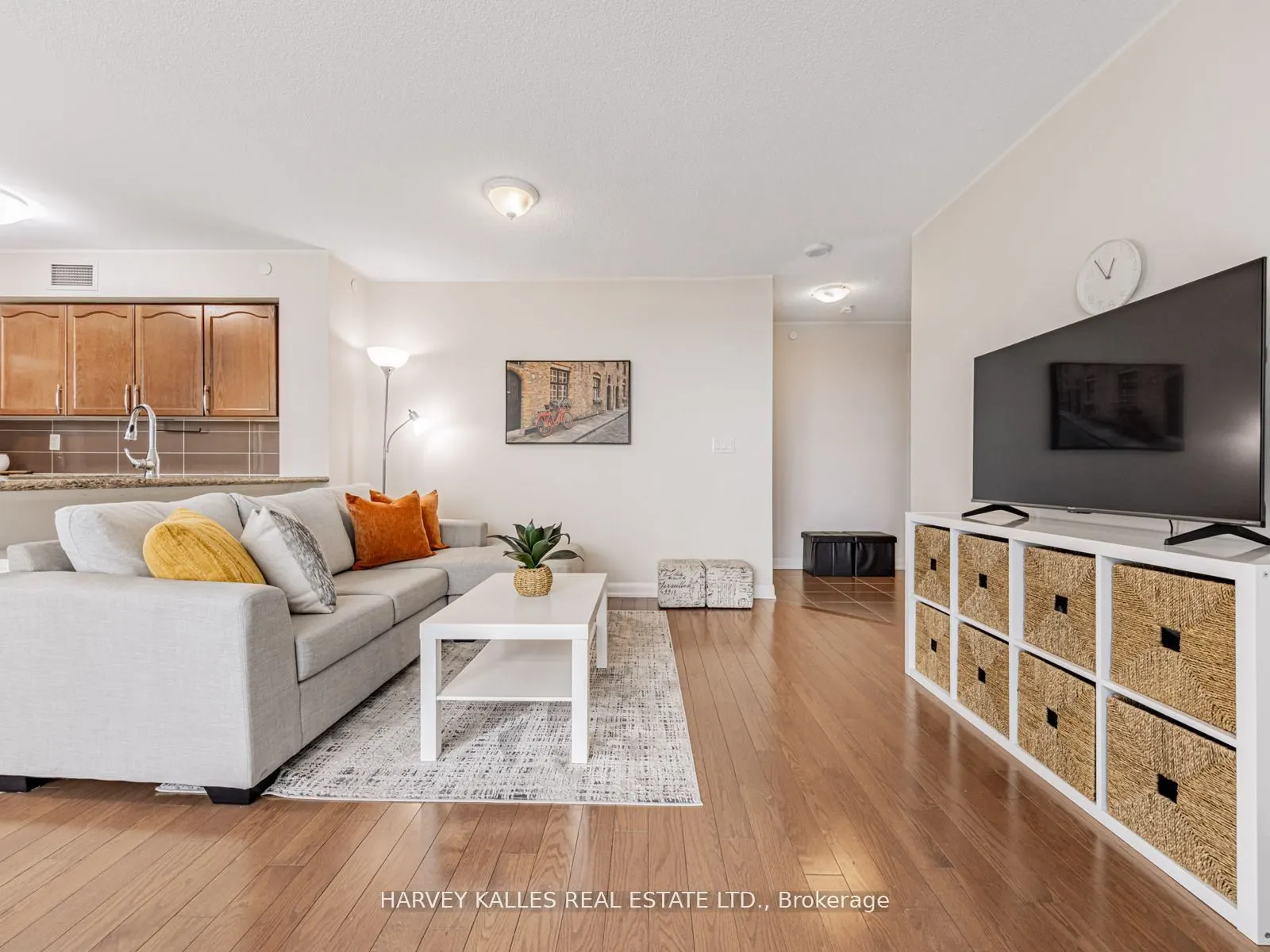 205 Sherway Gardens Road, #2010