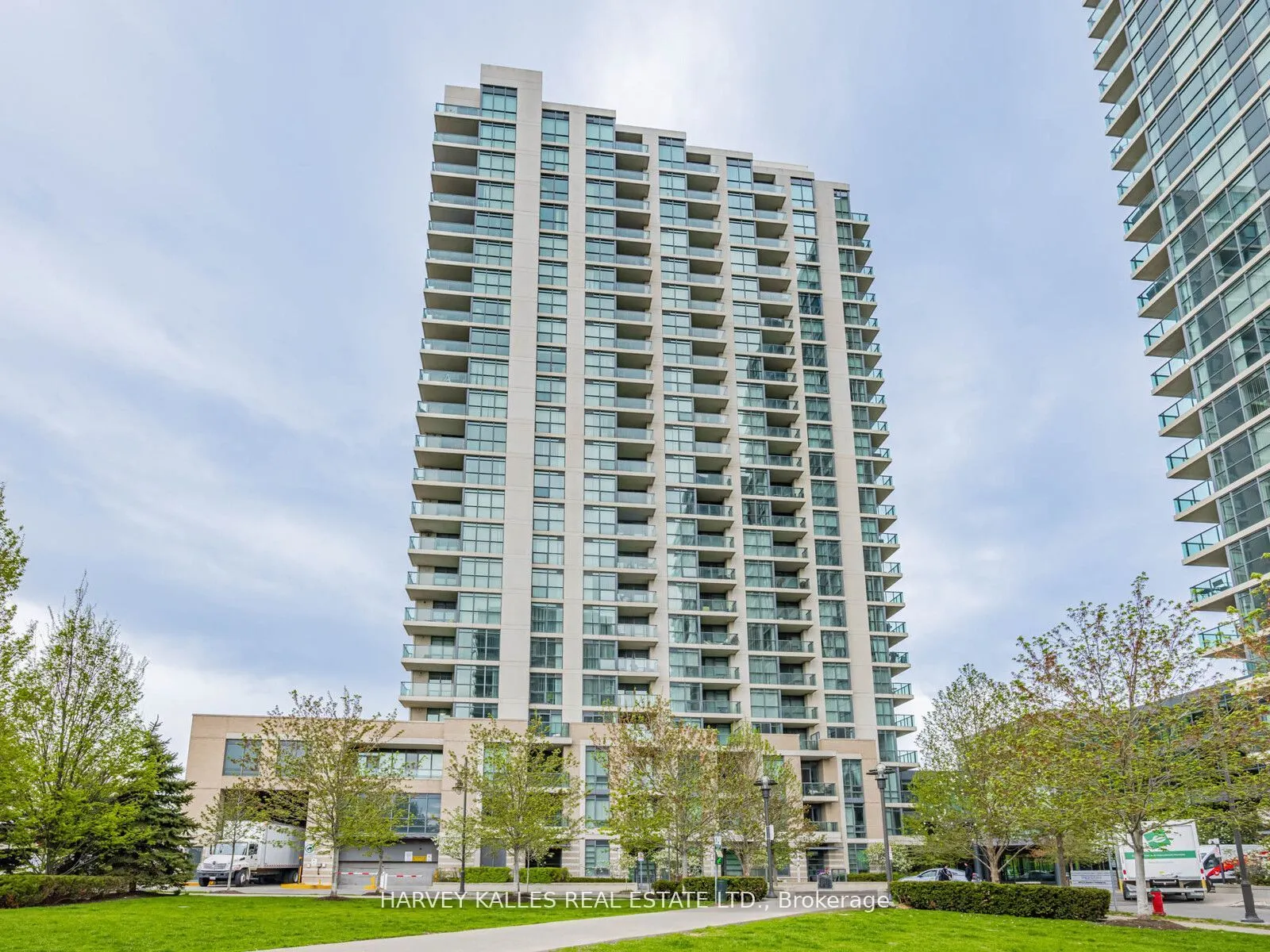 205 Sherway Gardens Road, #2010