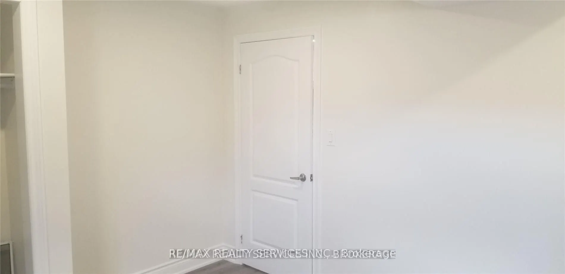 16 Lady Evelyn Crescent, #Lower