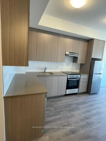 62 Sky Harbour Drive, #306