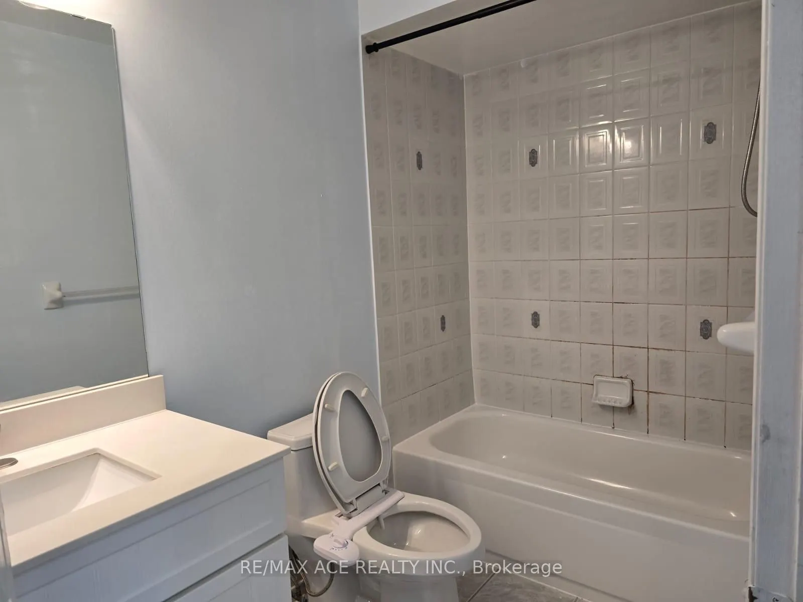 104 Sunfield Road, #Main