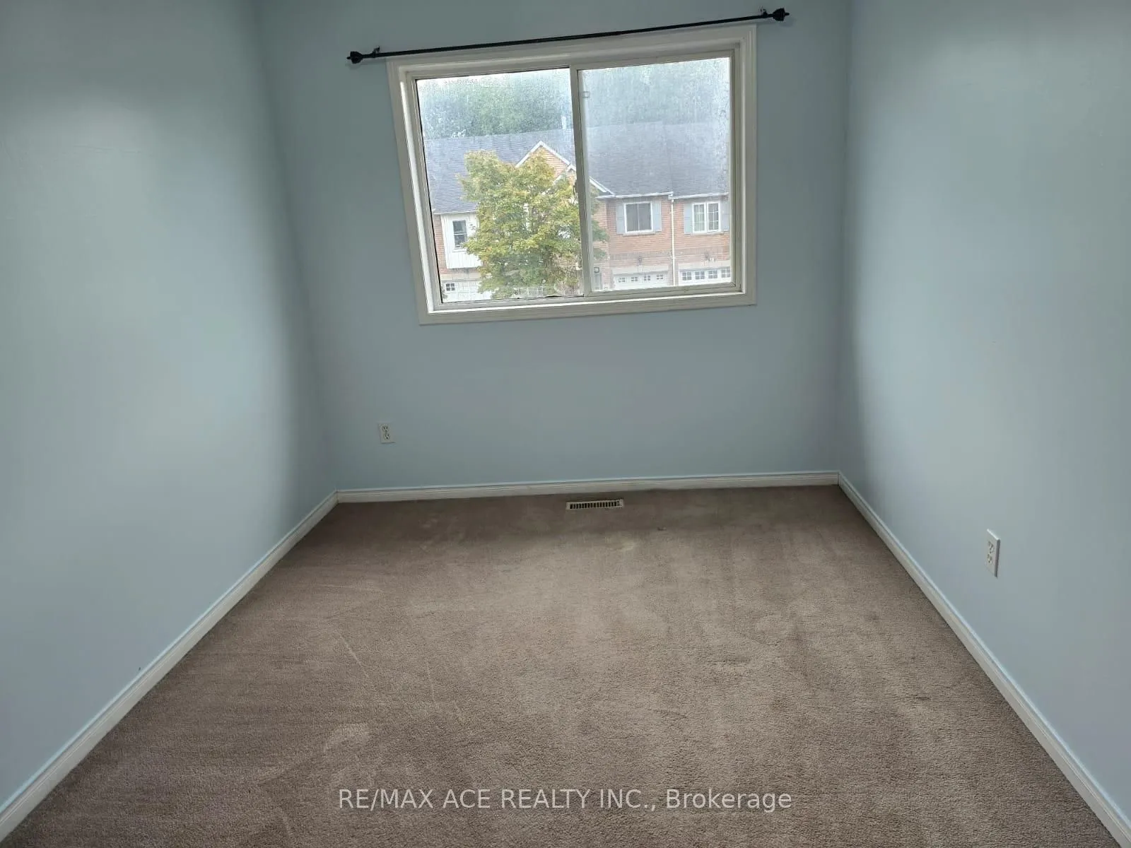 104 Sunfield Road, #Main