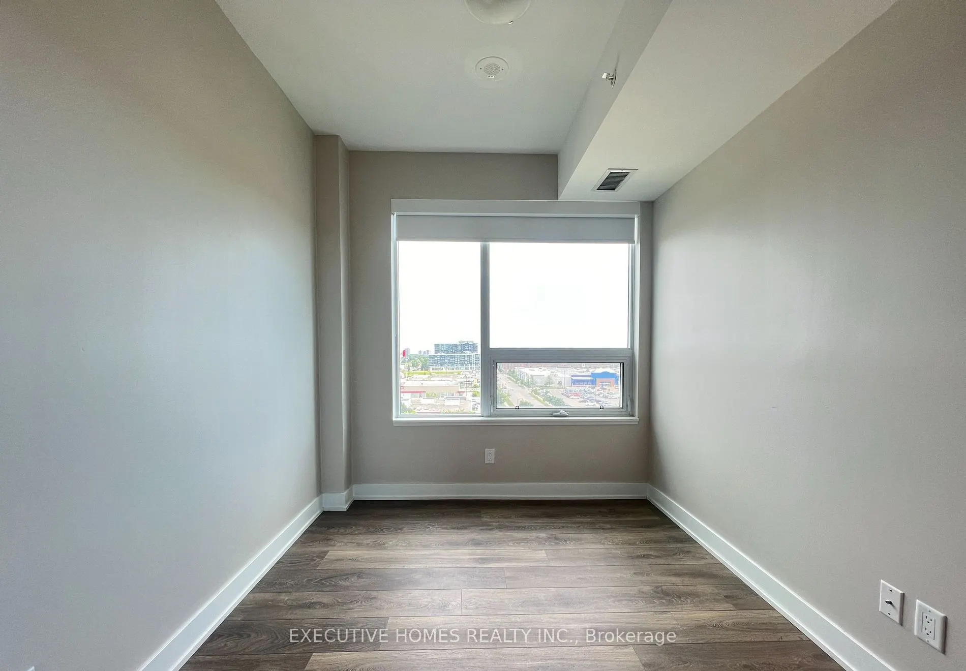 2481 Taunton Road, #708