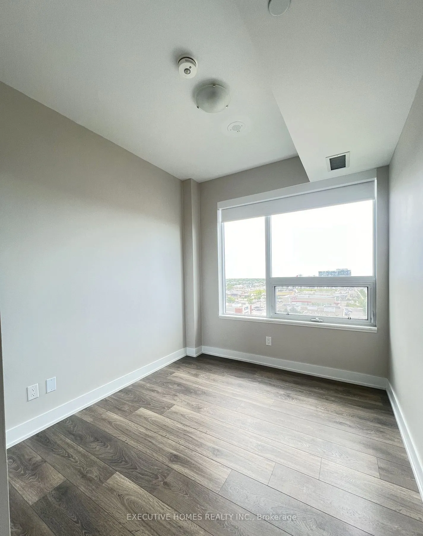 2481 Taunton Road, #708