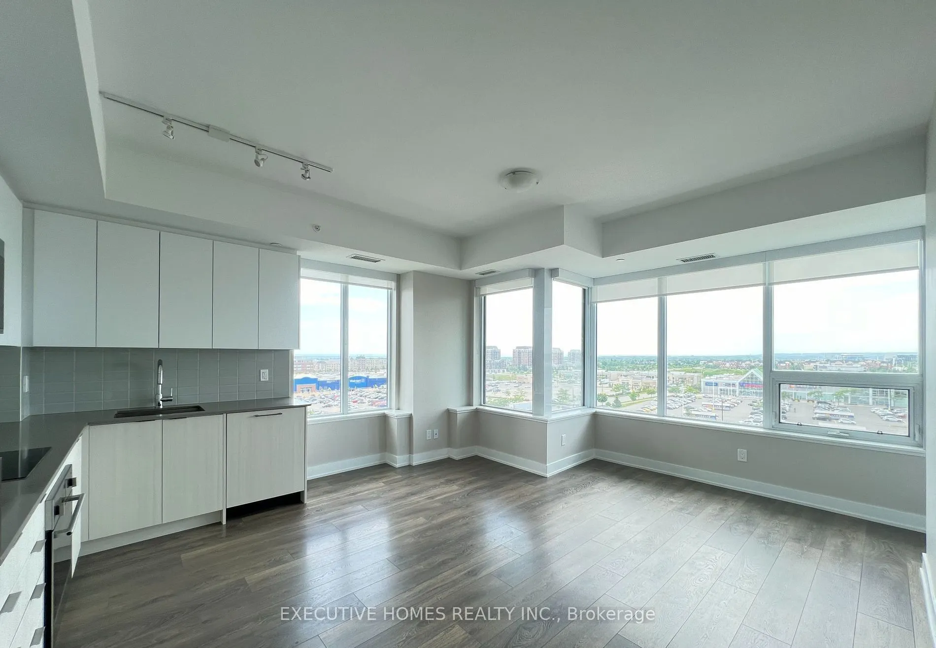 2481 Taunton Road, #708