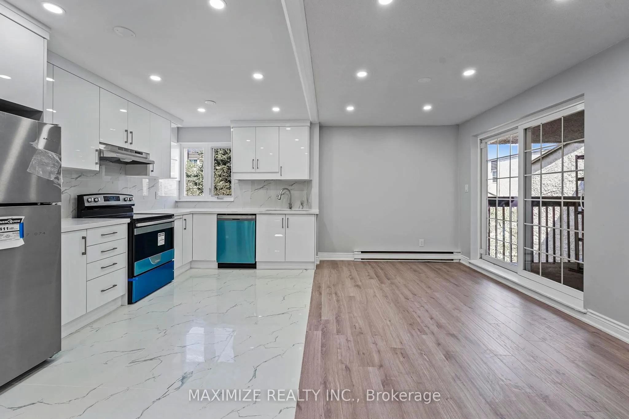 1055 Dundas Street E, #192