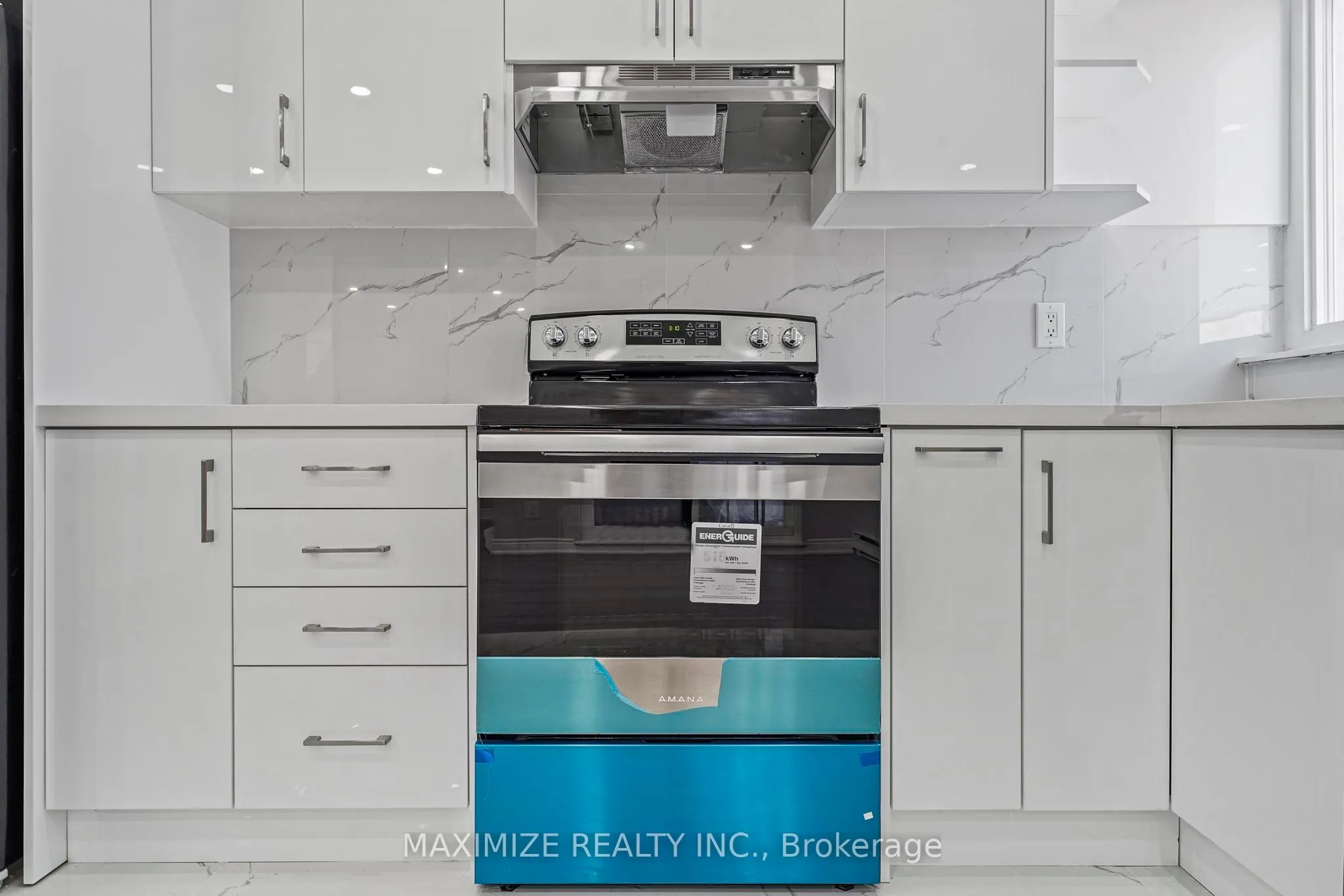 1055 Dundas Street E, #192