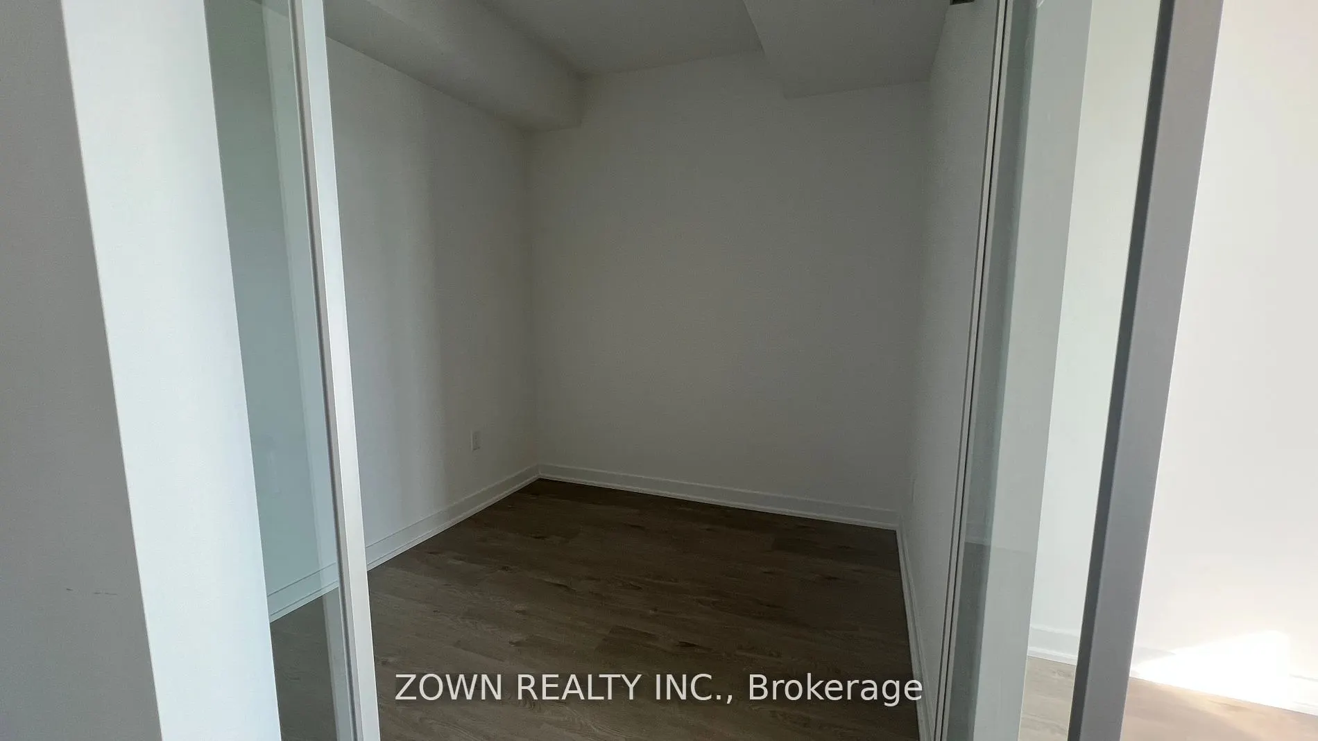 3900 Confederation Parkway, #1506