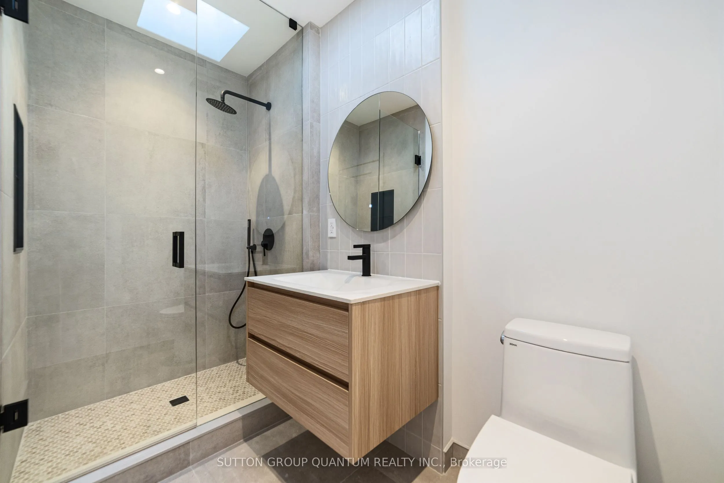 156 Mavety Street, #Garden Suite