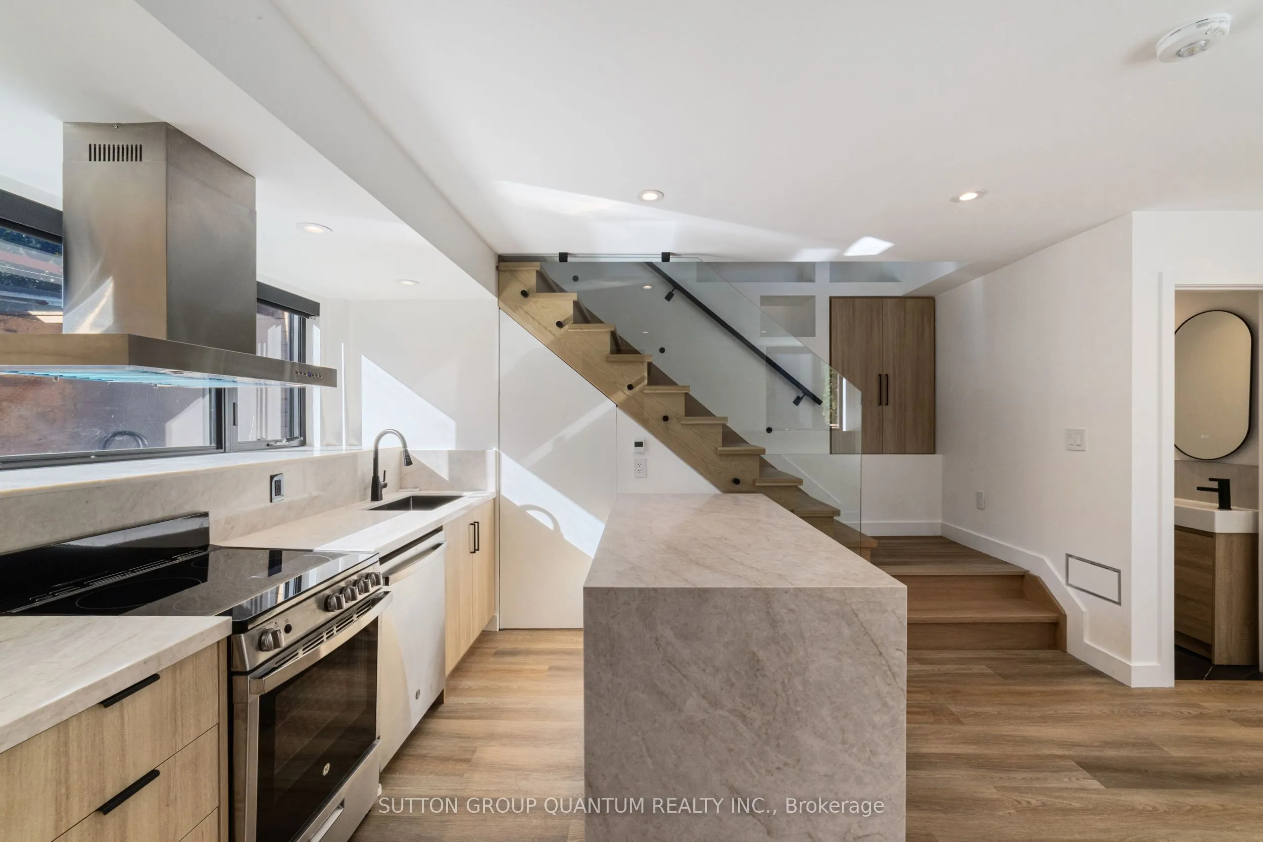 156 Mavety Street, #Garden Suite