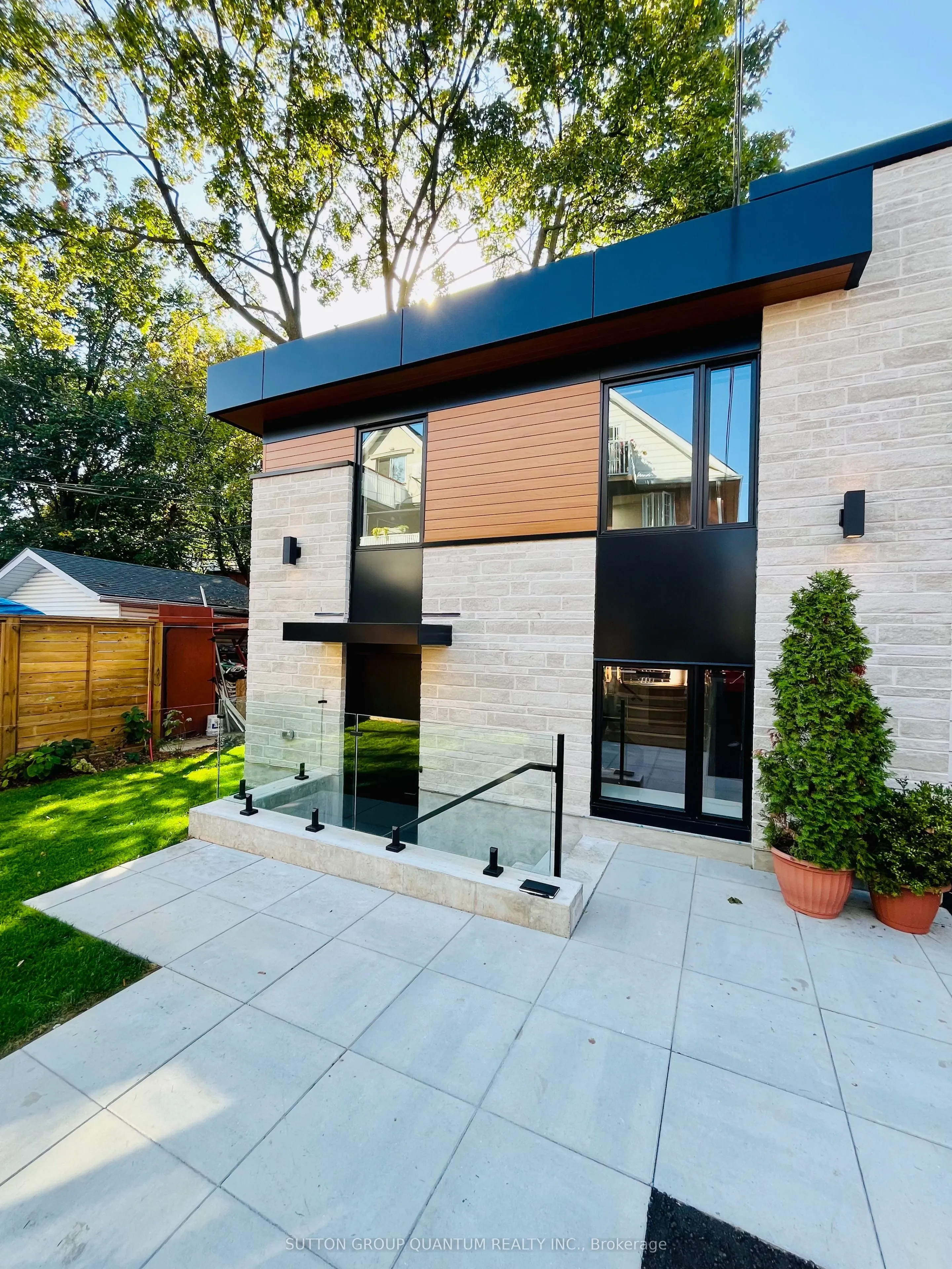 156 Mavety Street, #Garden Suite