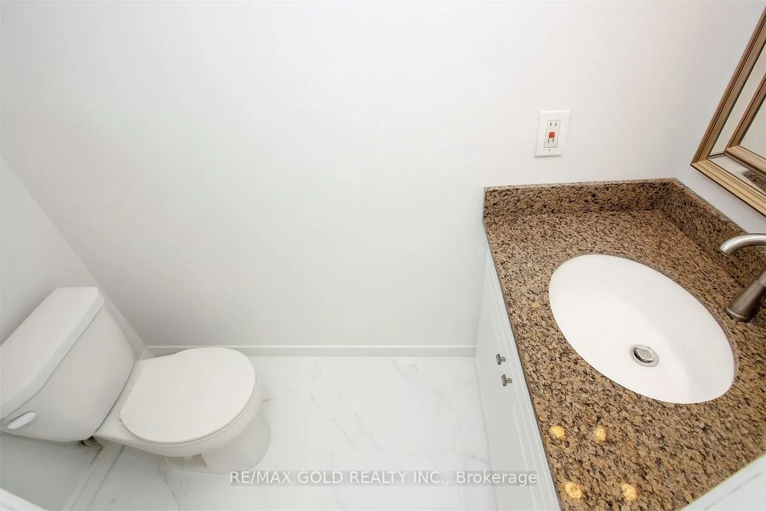 2 Hetherington Place, #3