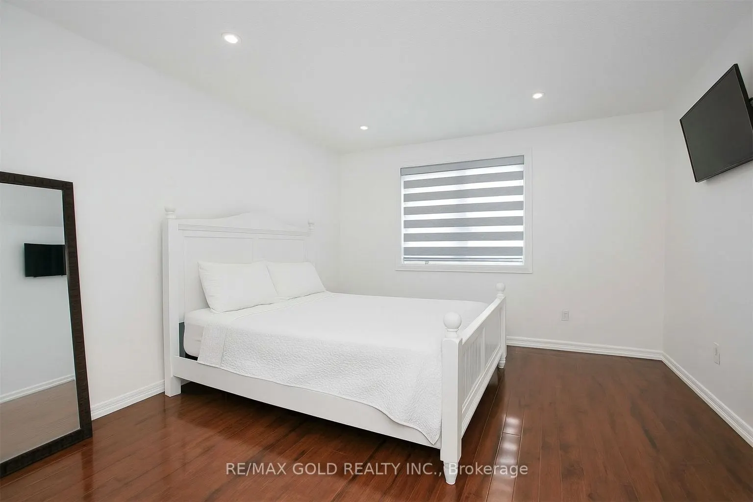 2 Hetherington Place, #3