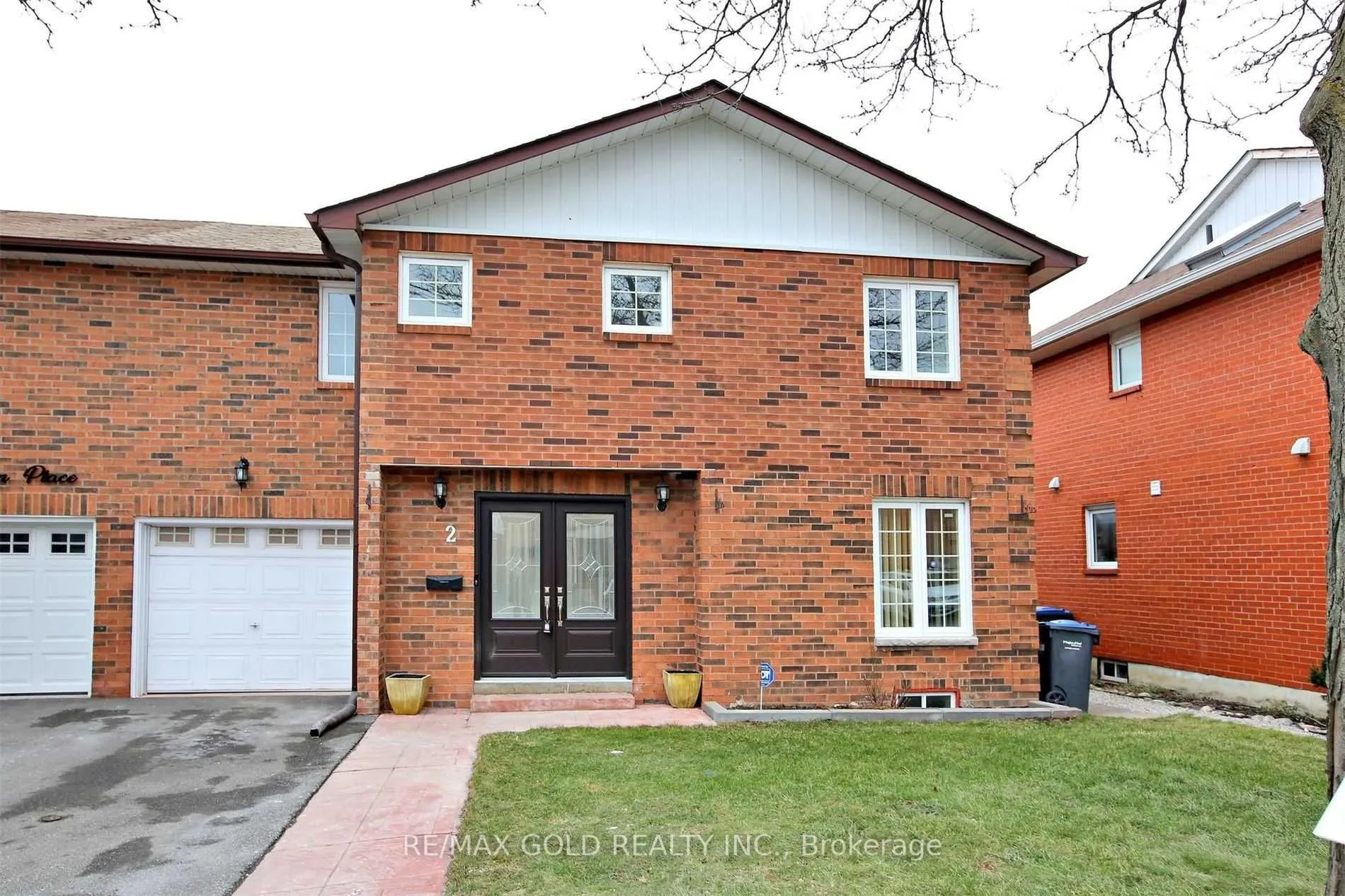 2 Hetherington Place, #3