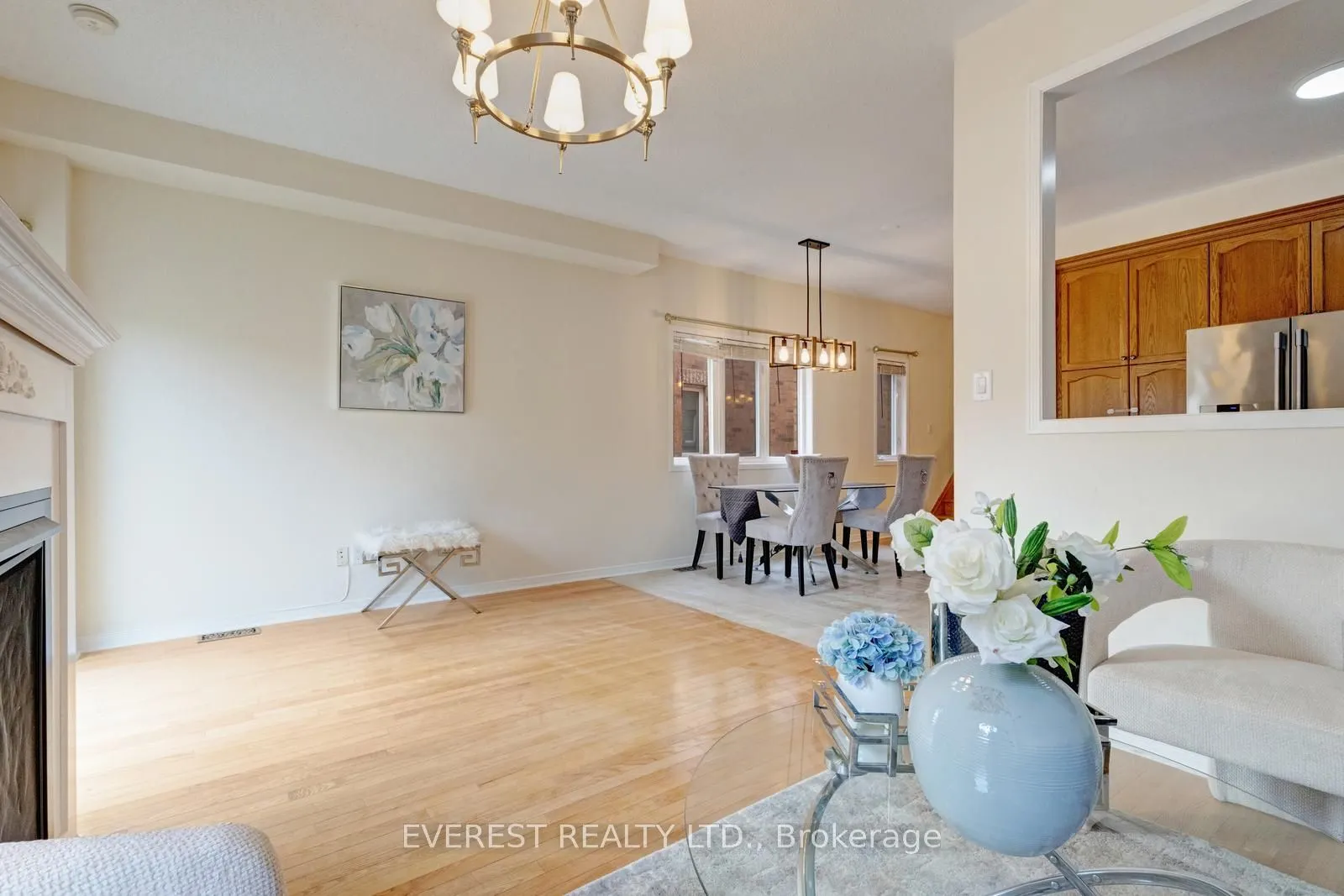 5172 Nestling Grove