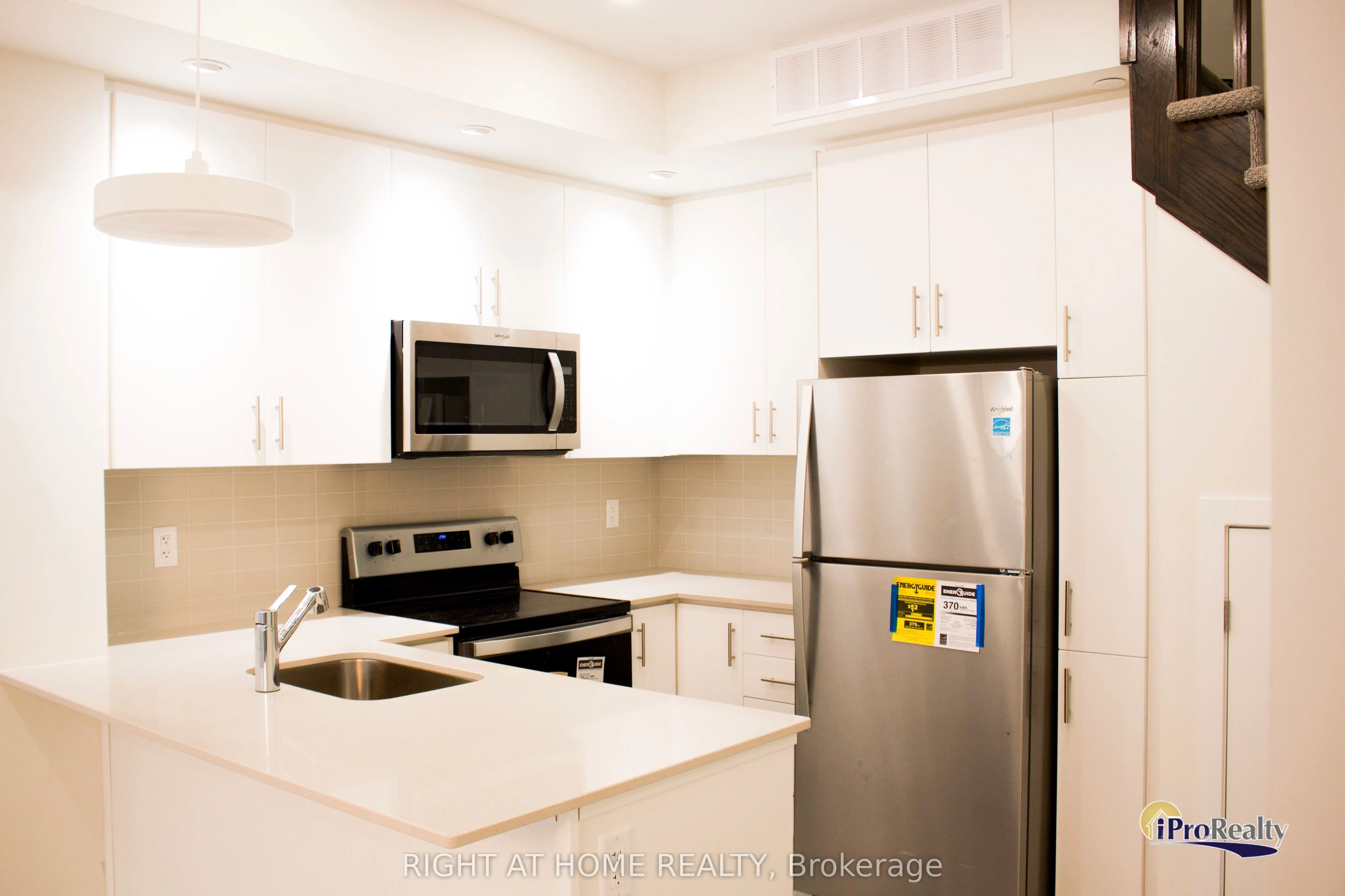 3550 Colonial Drive, #30