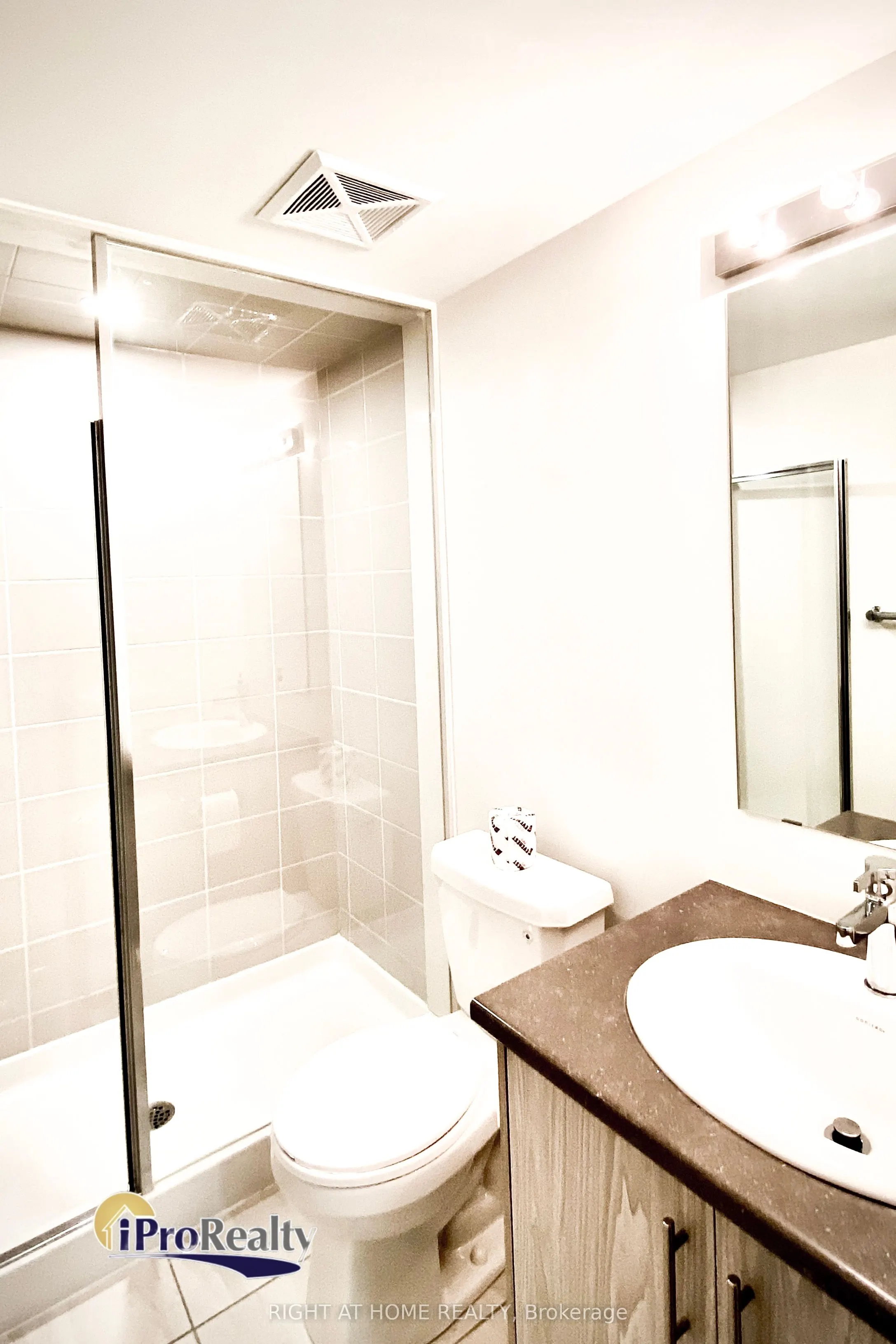 3550 Colonial Drive, #30