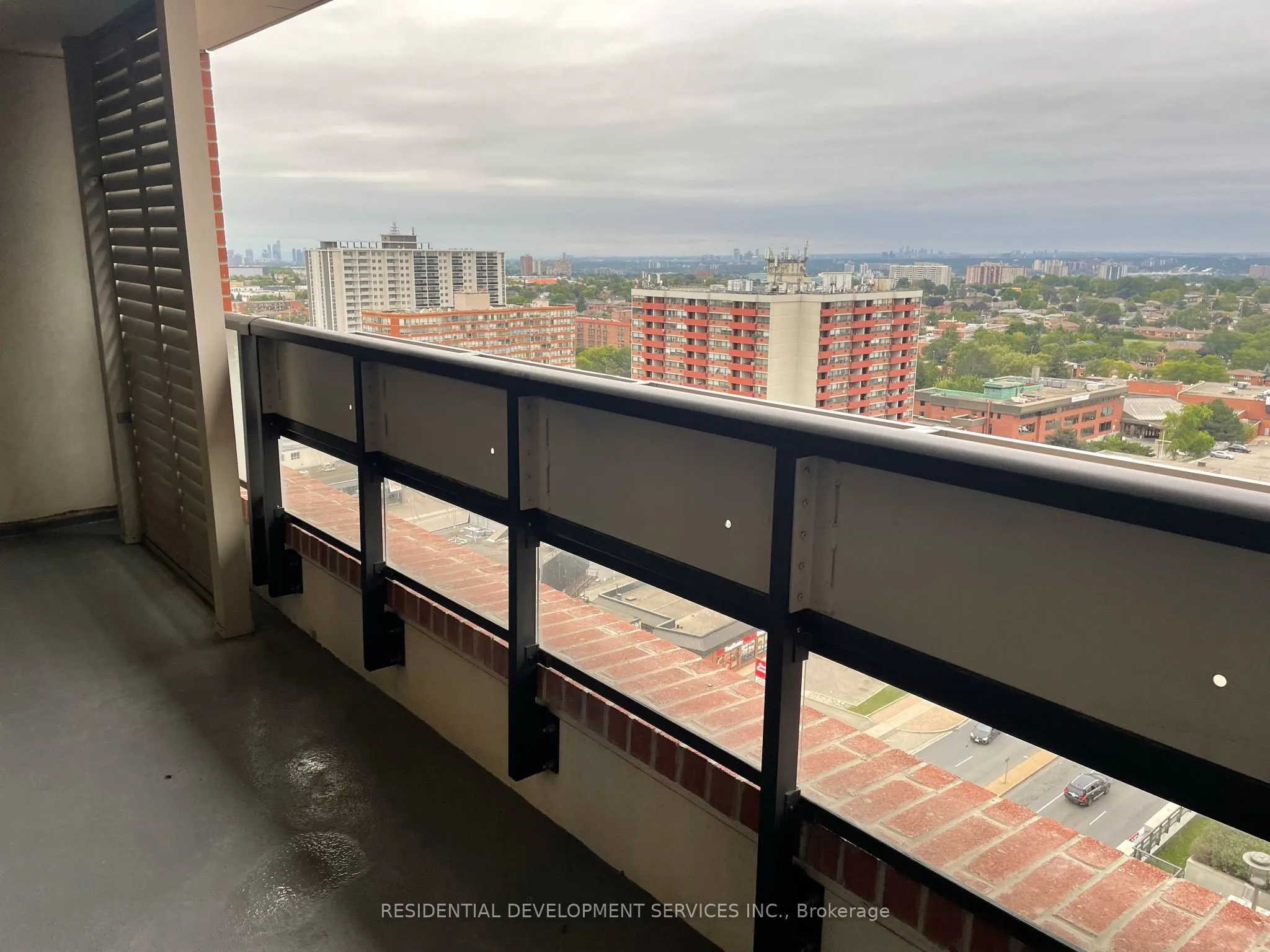 800 Lawrence Avenue W, #1618