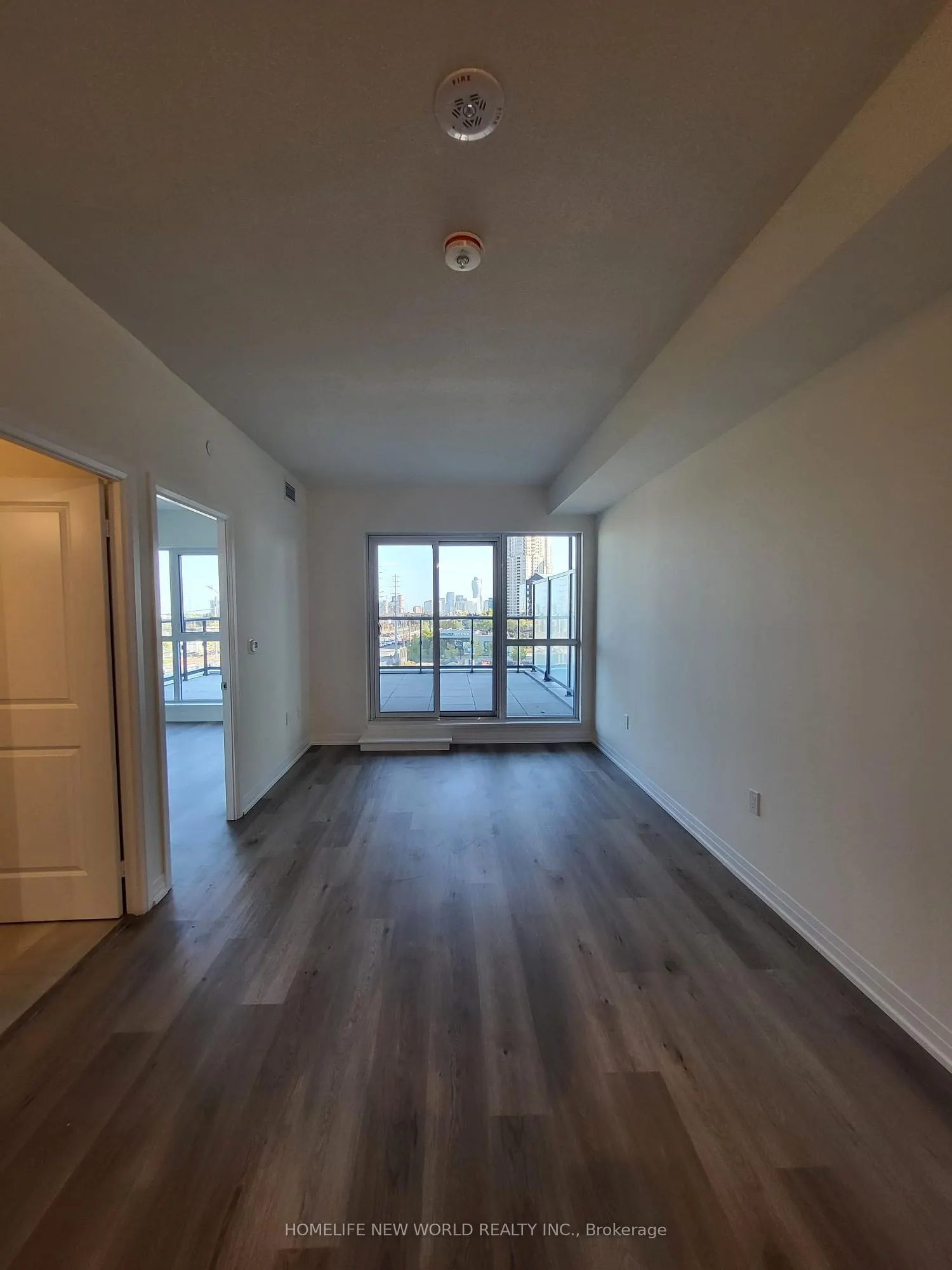 15 Watergarden Drive, #302