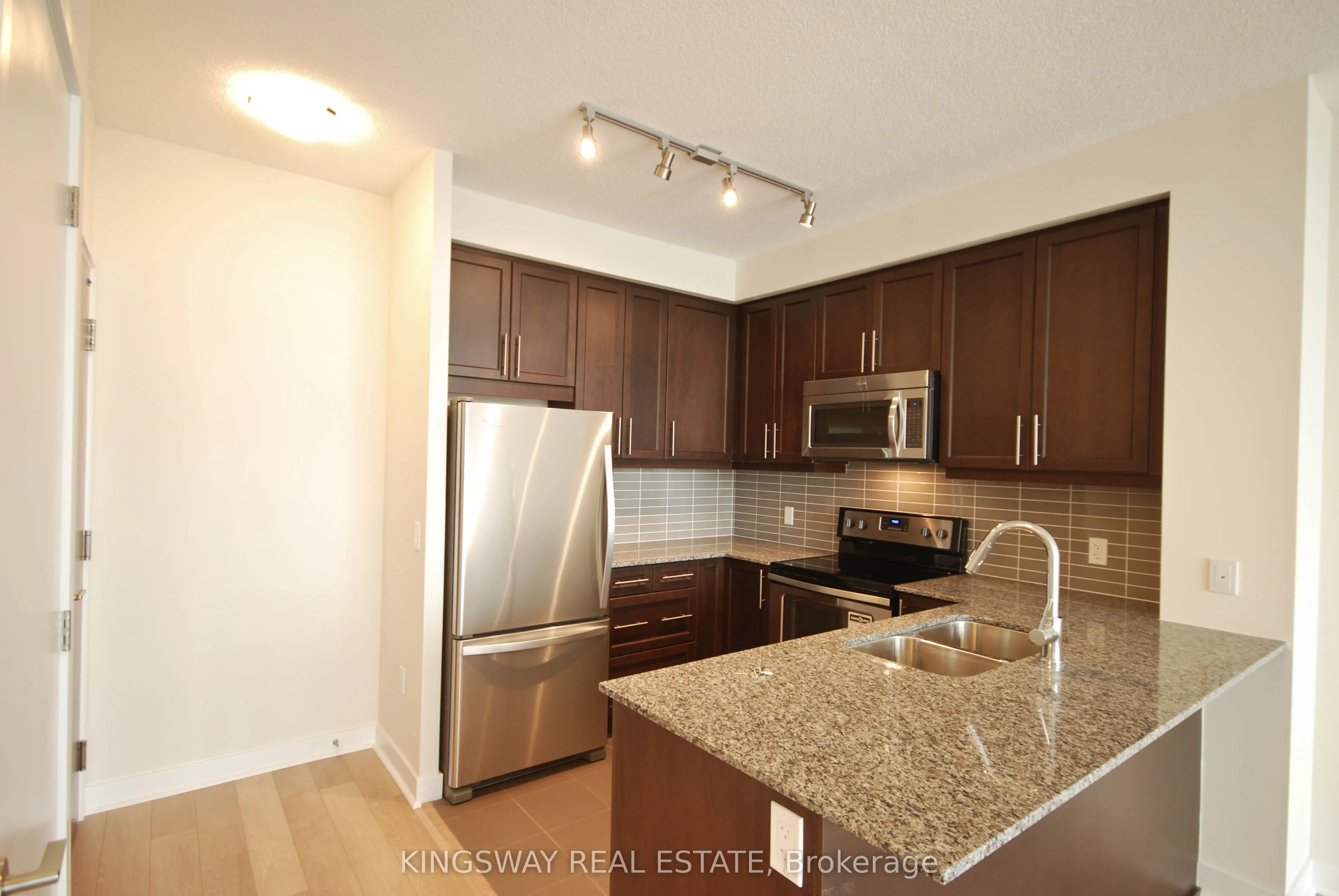 3975 Grand Park Drive, #706