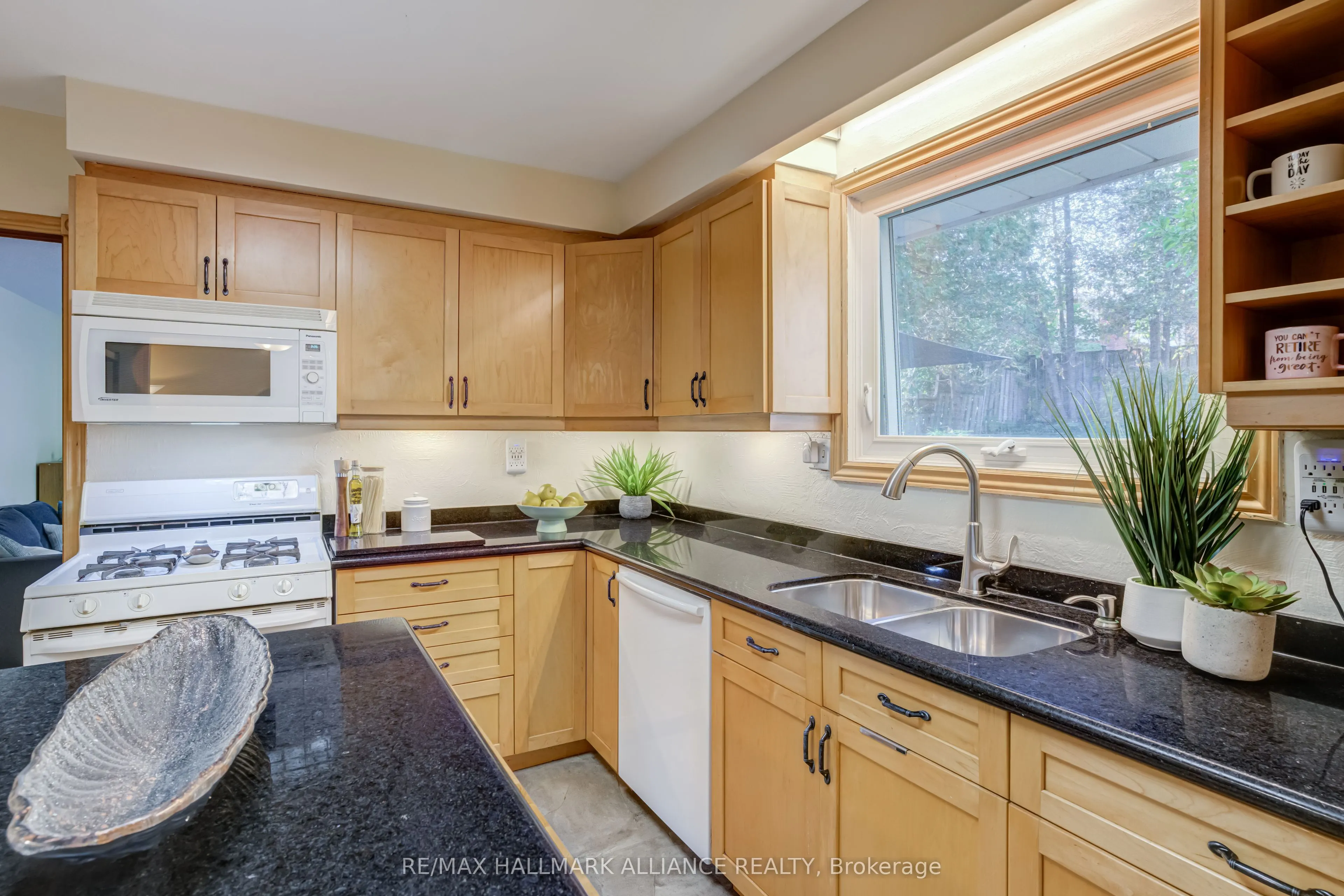 2033 Water's Edge Drive