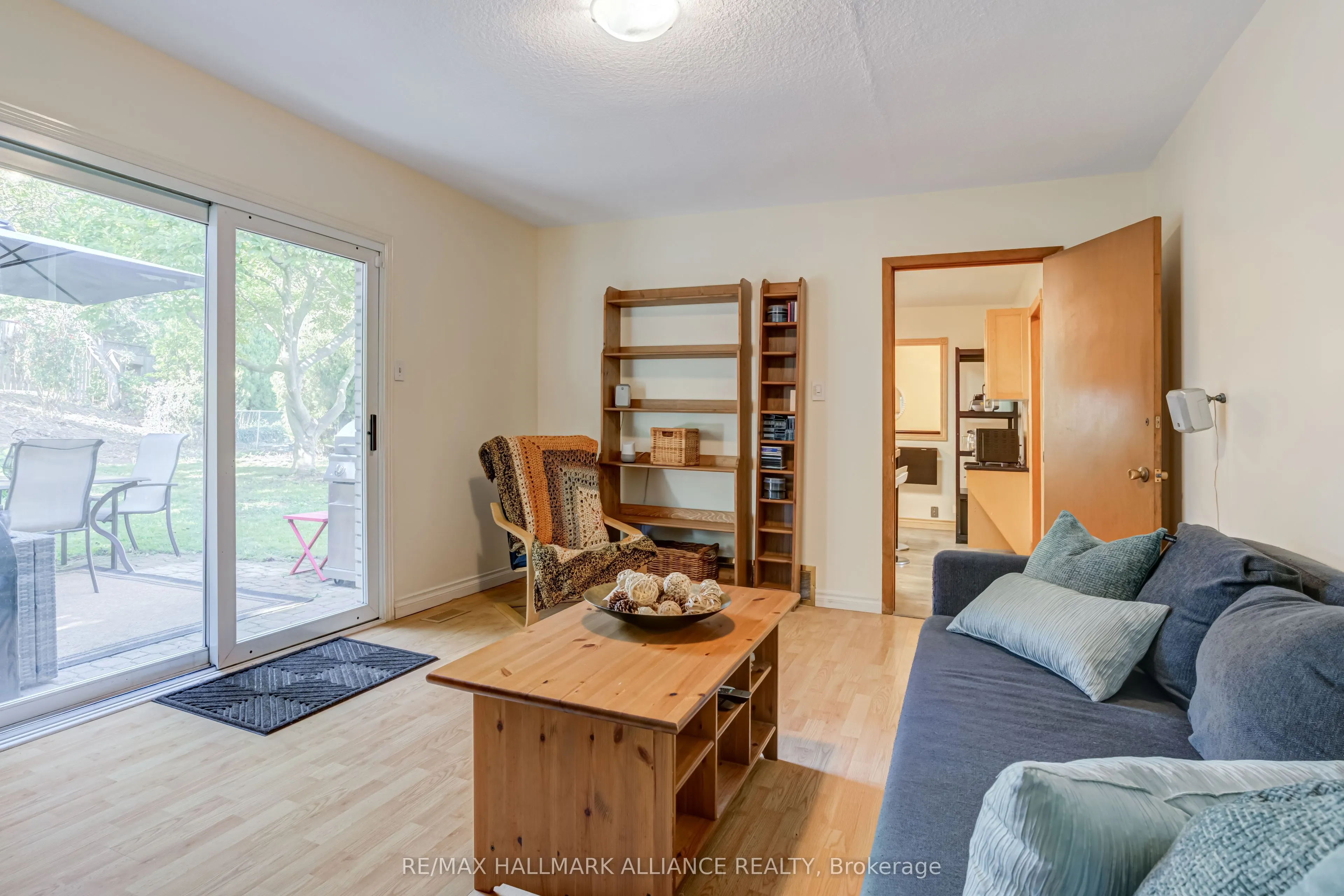 2033 Water's Edge Drive