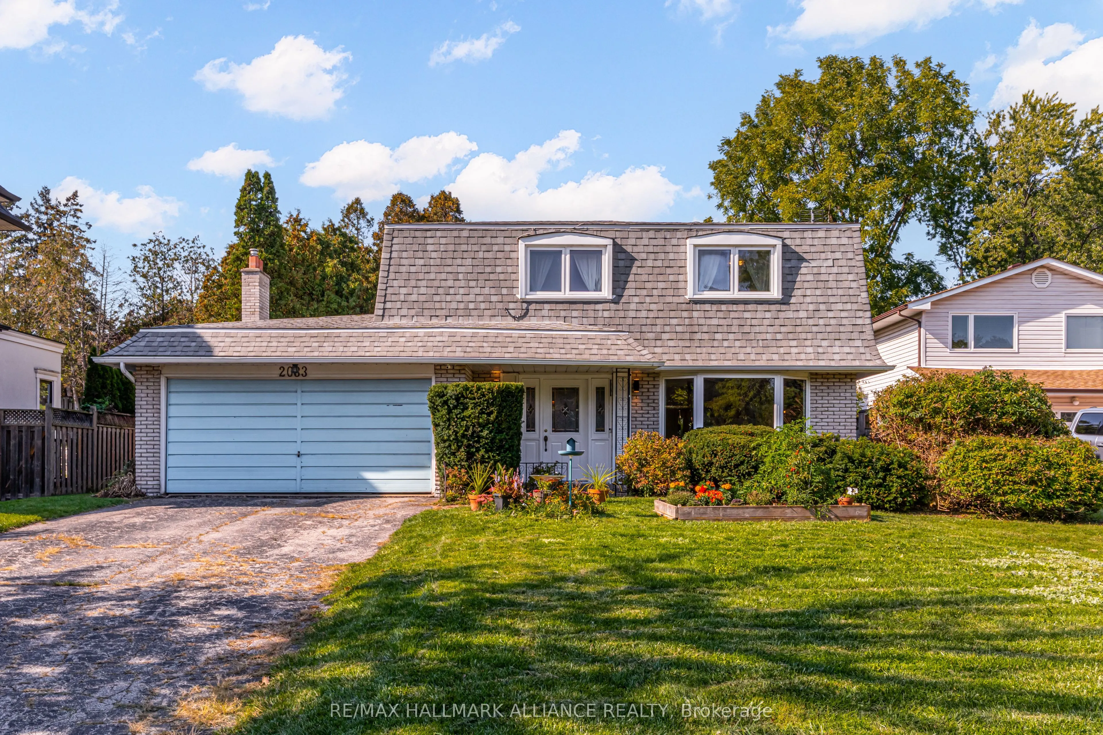2033 Water's Edge Drive
