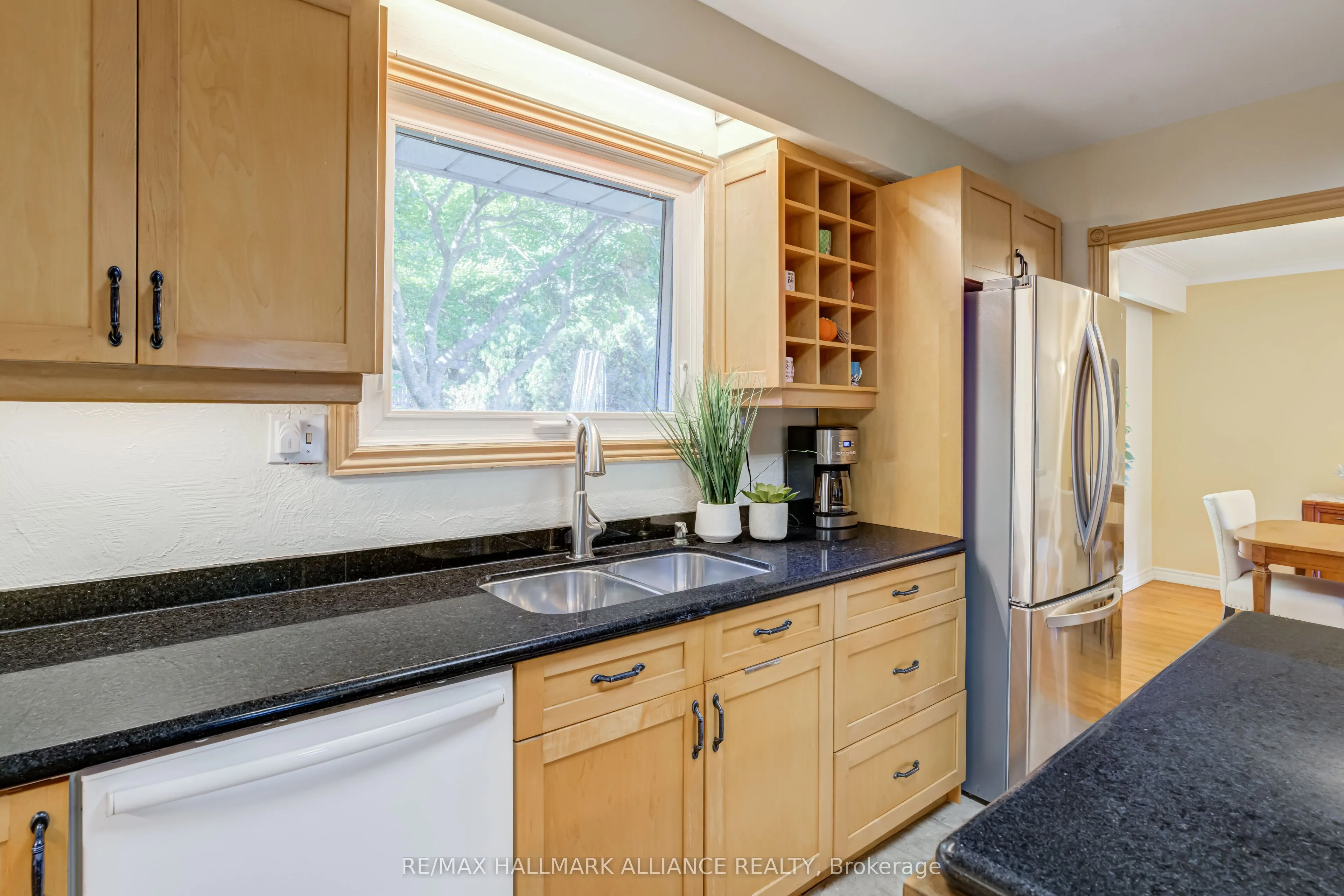 2033 Water's Edge Drive