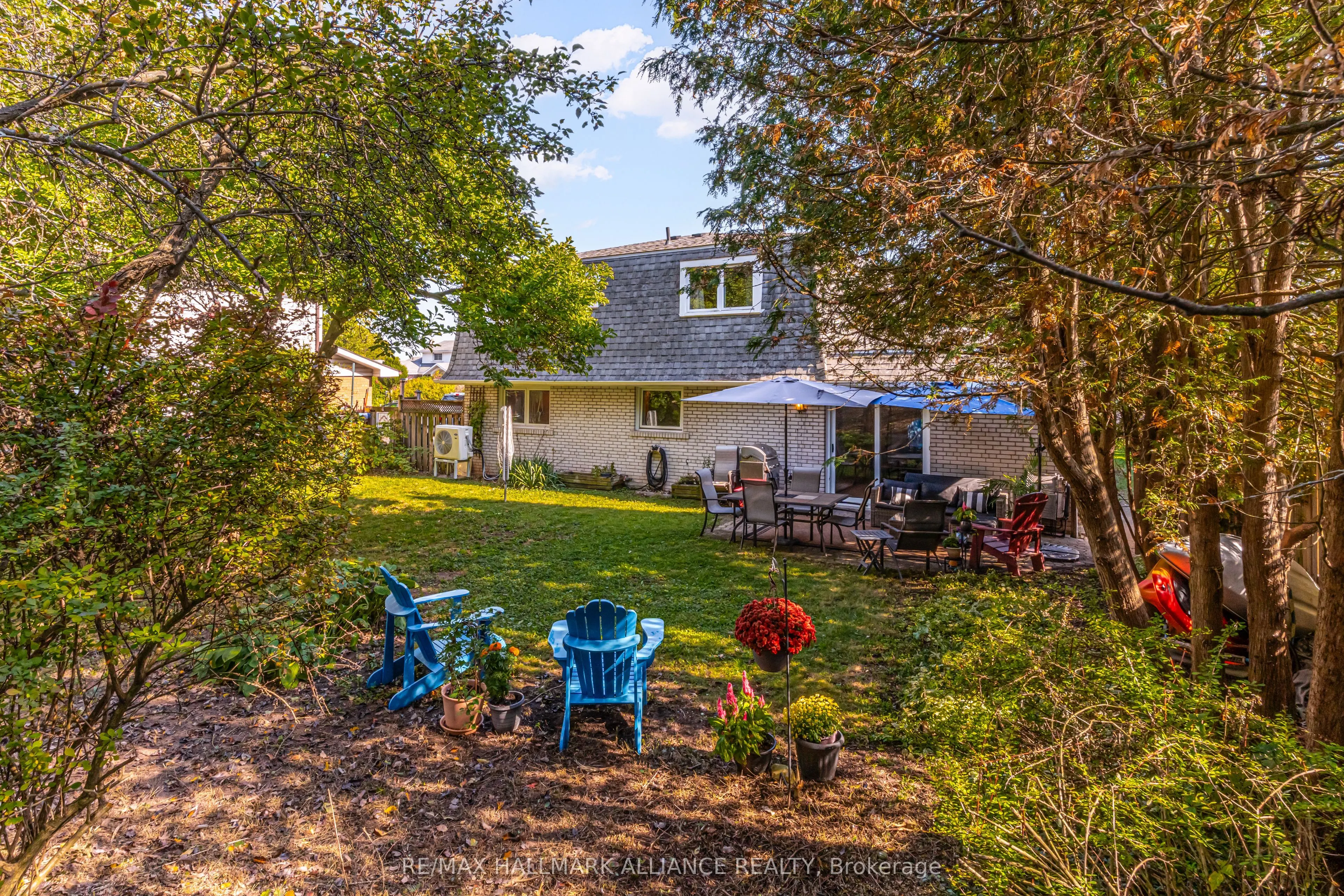2033 Water's Edge Drive