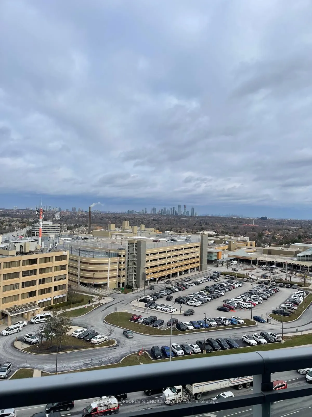 2520 Eglinton Avenue W, #810