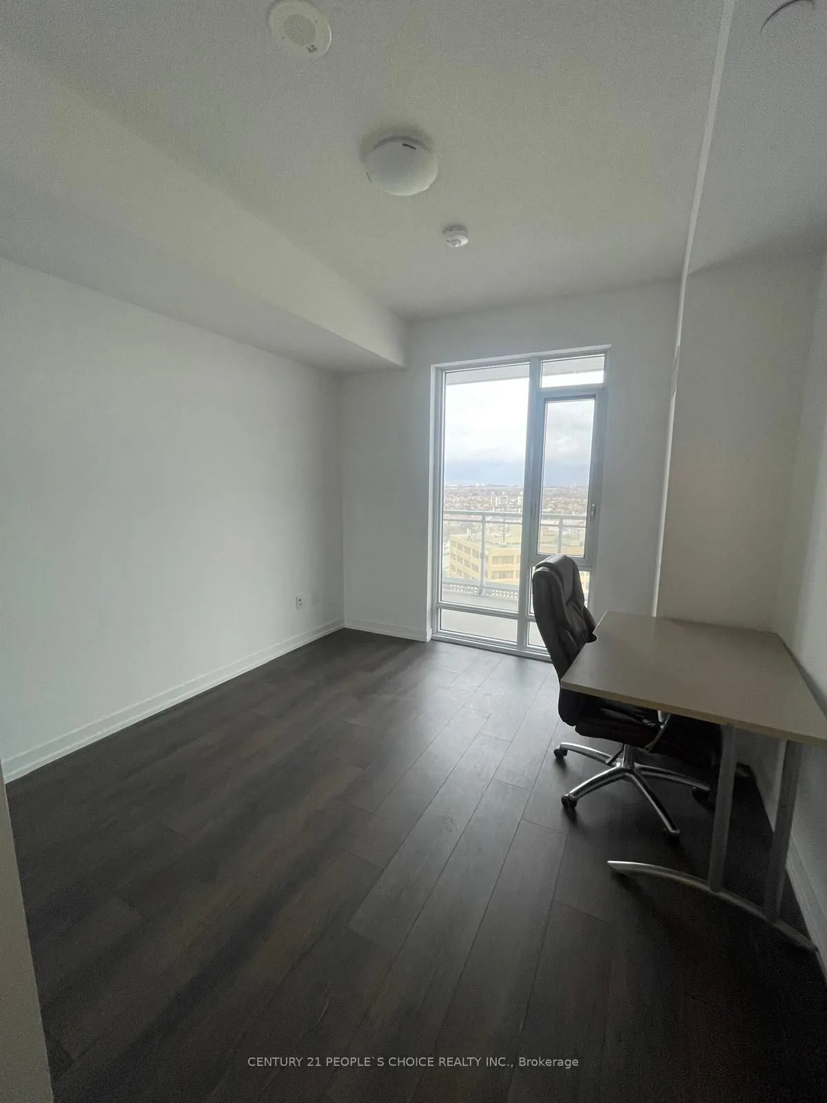 2520 Eglinton Avenue W, #810