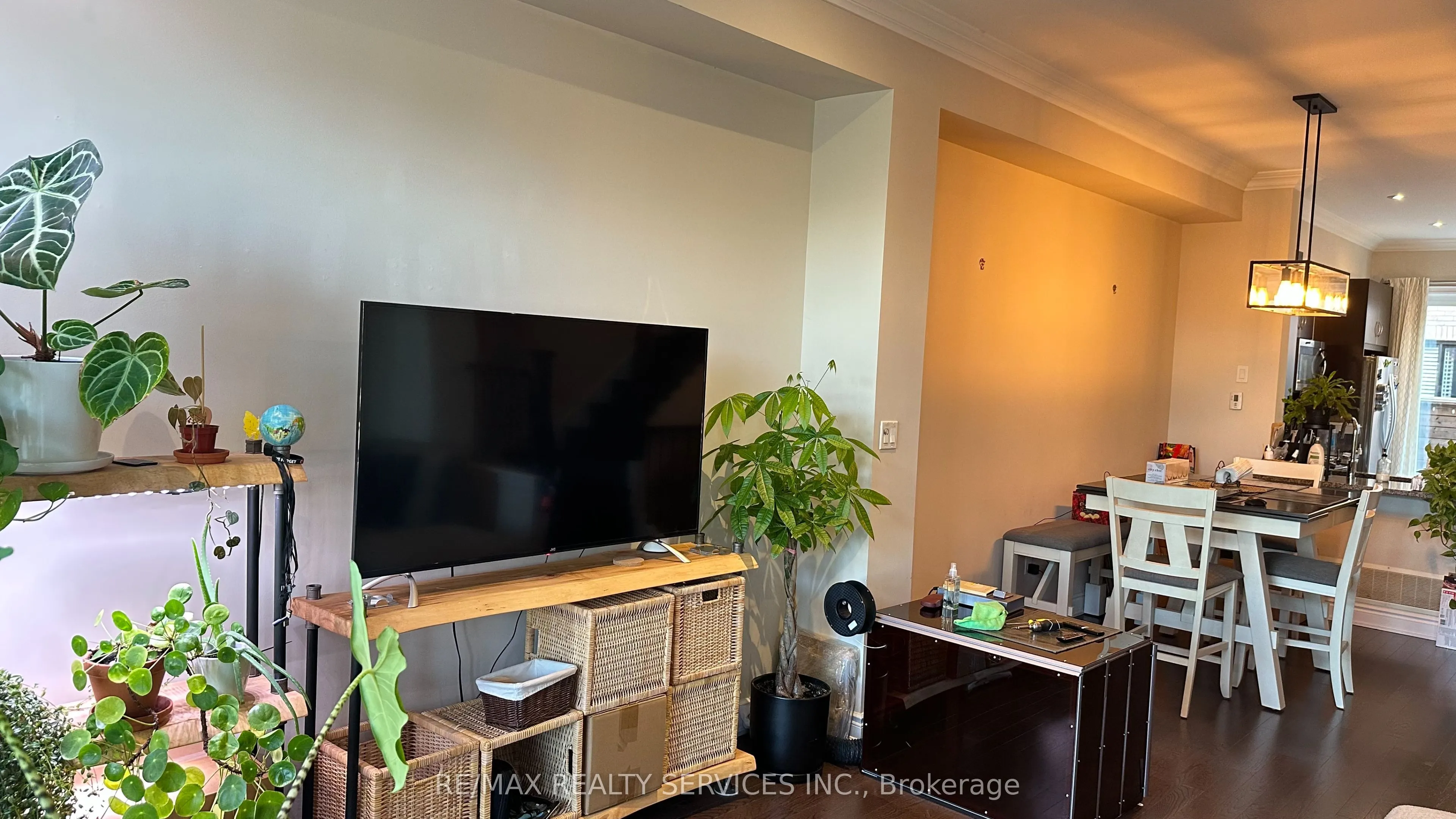 2184 Trafalgar Road, #28