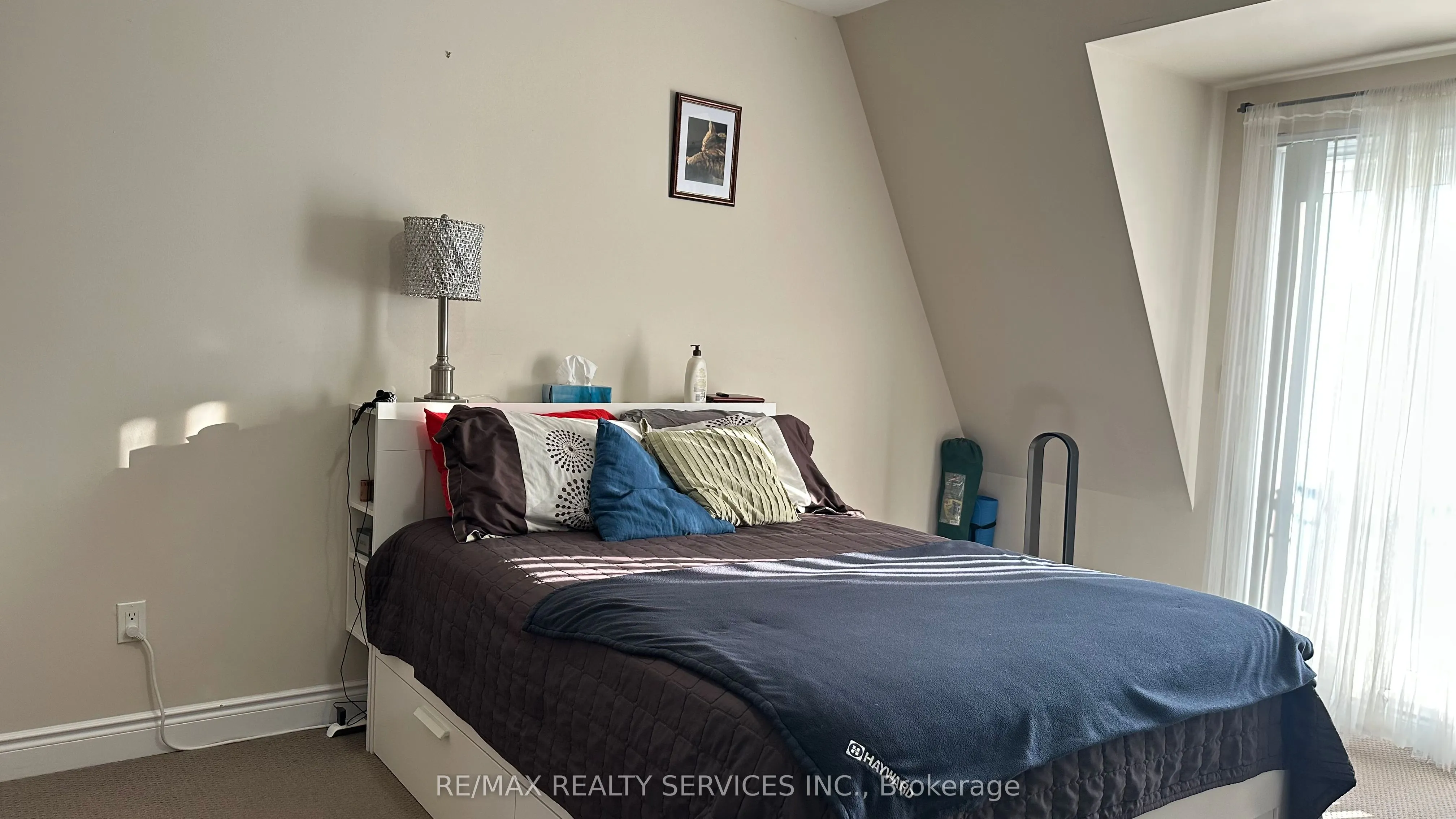 2184 Trafalgar Road, #28