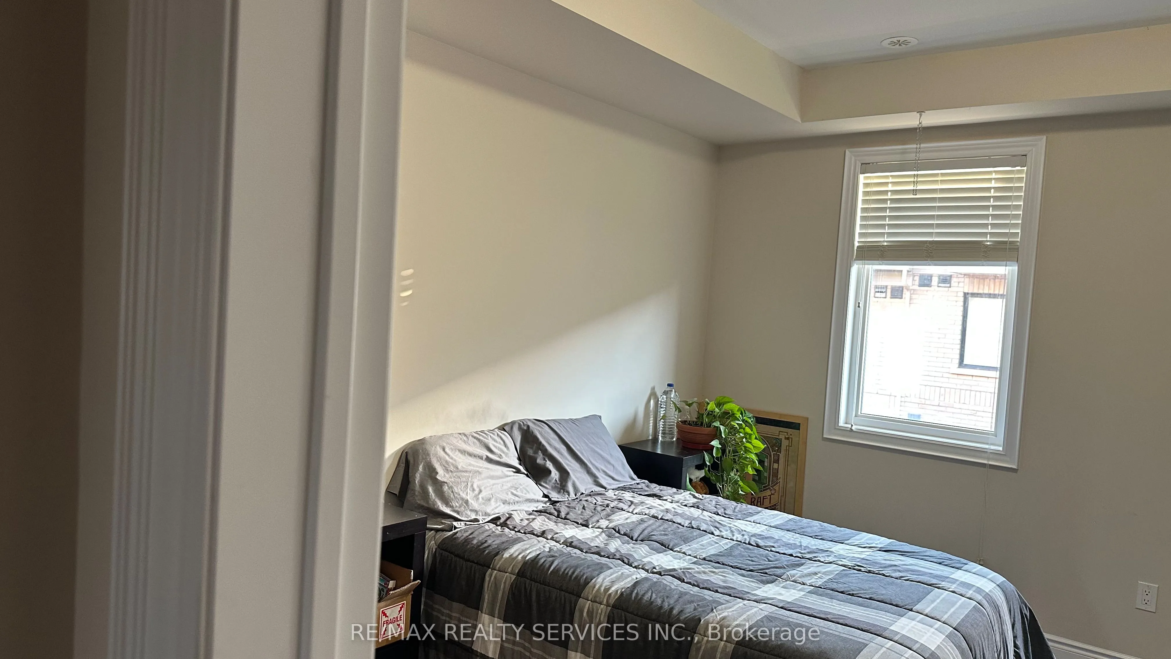 2184 Trafalgar Road, #28