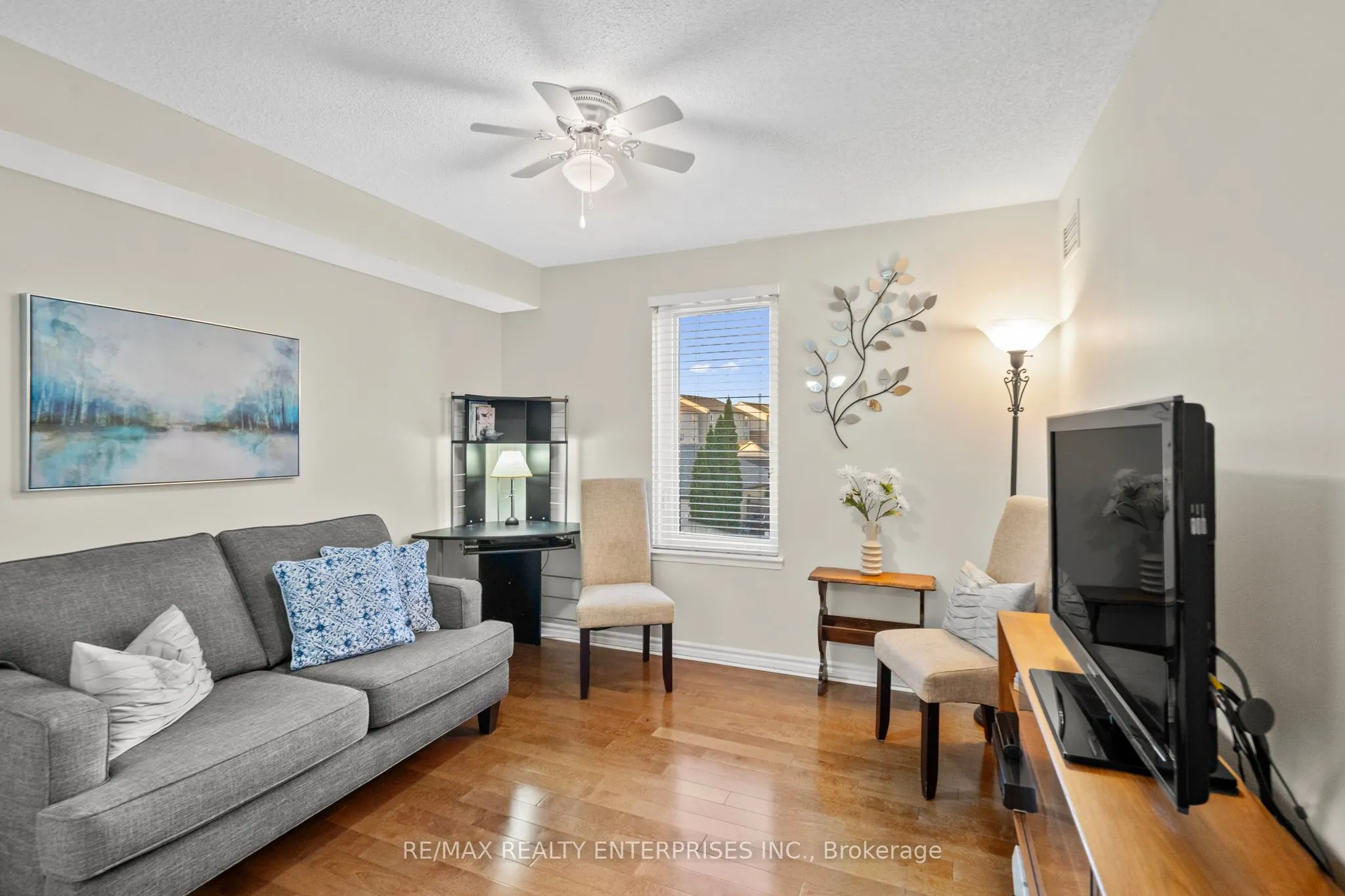 2300 Parkhaven Boulevard, #303