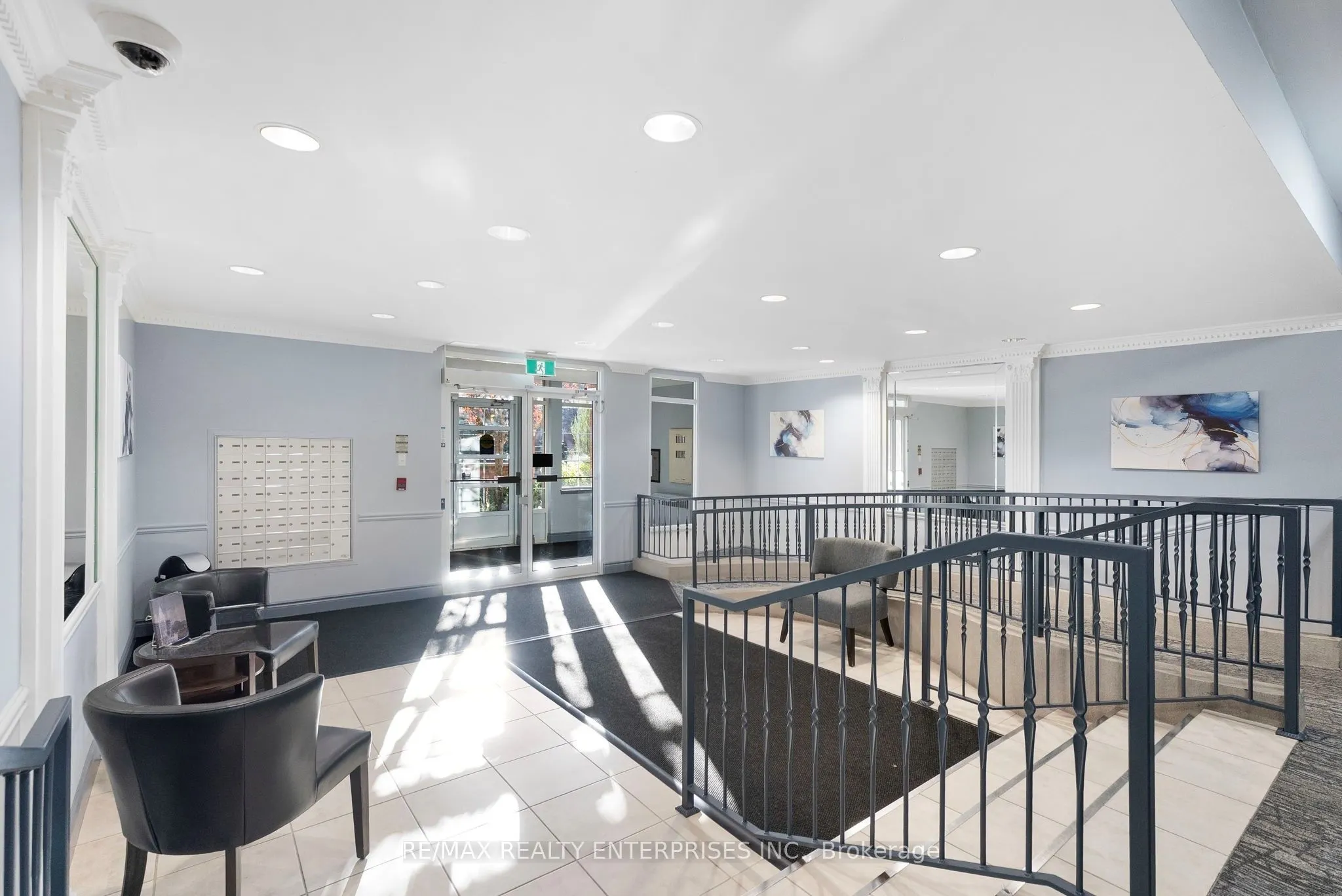 2300 Parkhaven Boulevard, #303