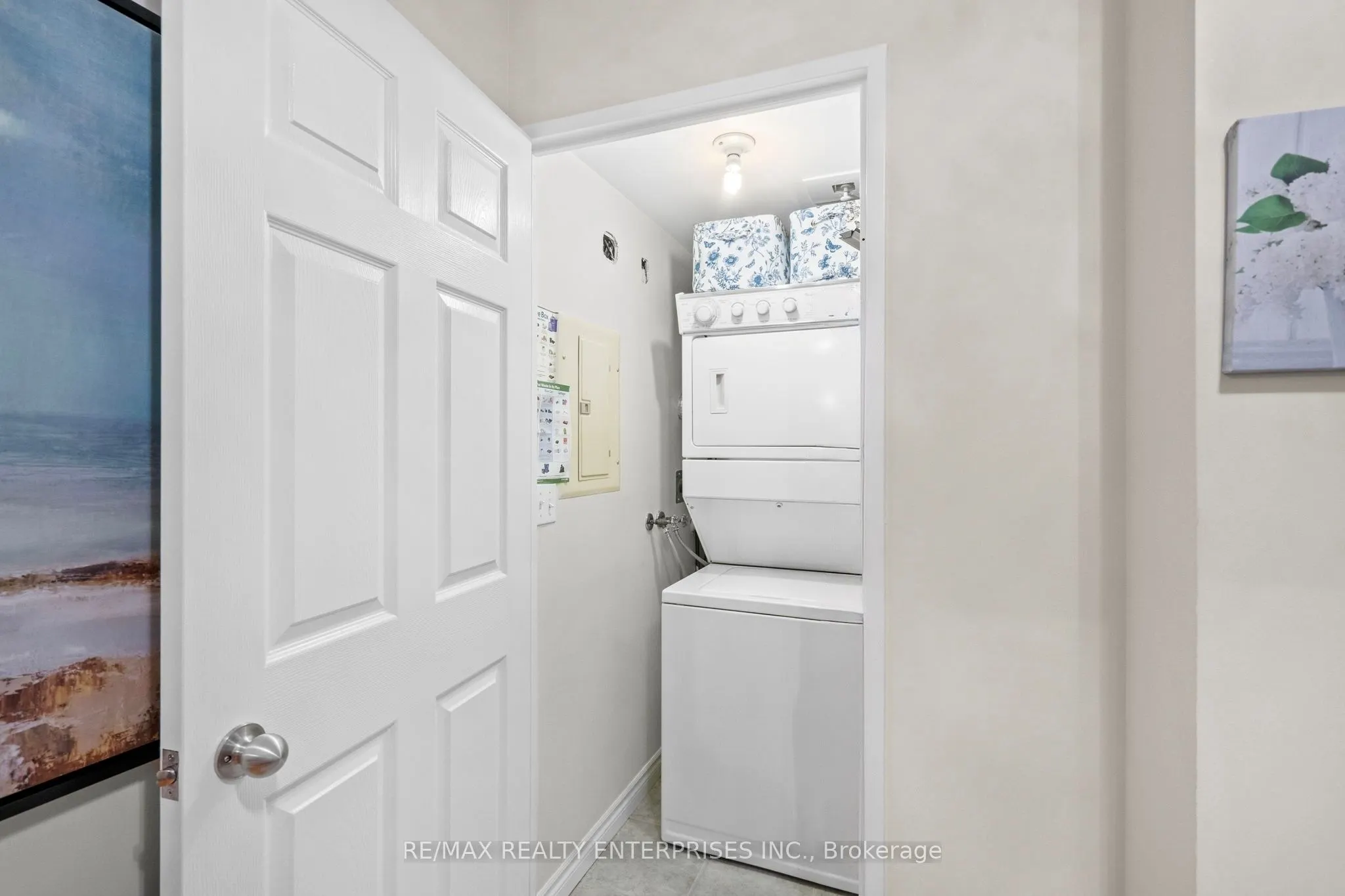 2300 Parkhaven Boulevard, #303