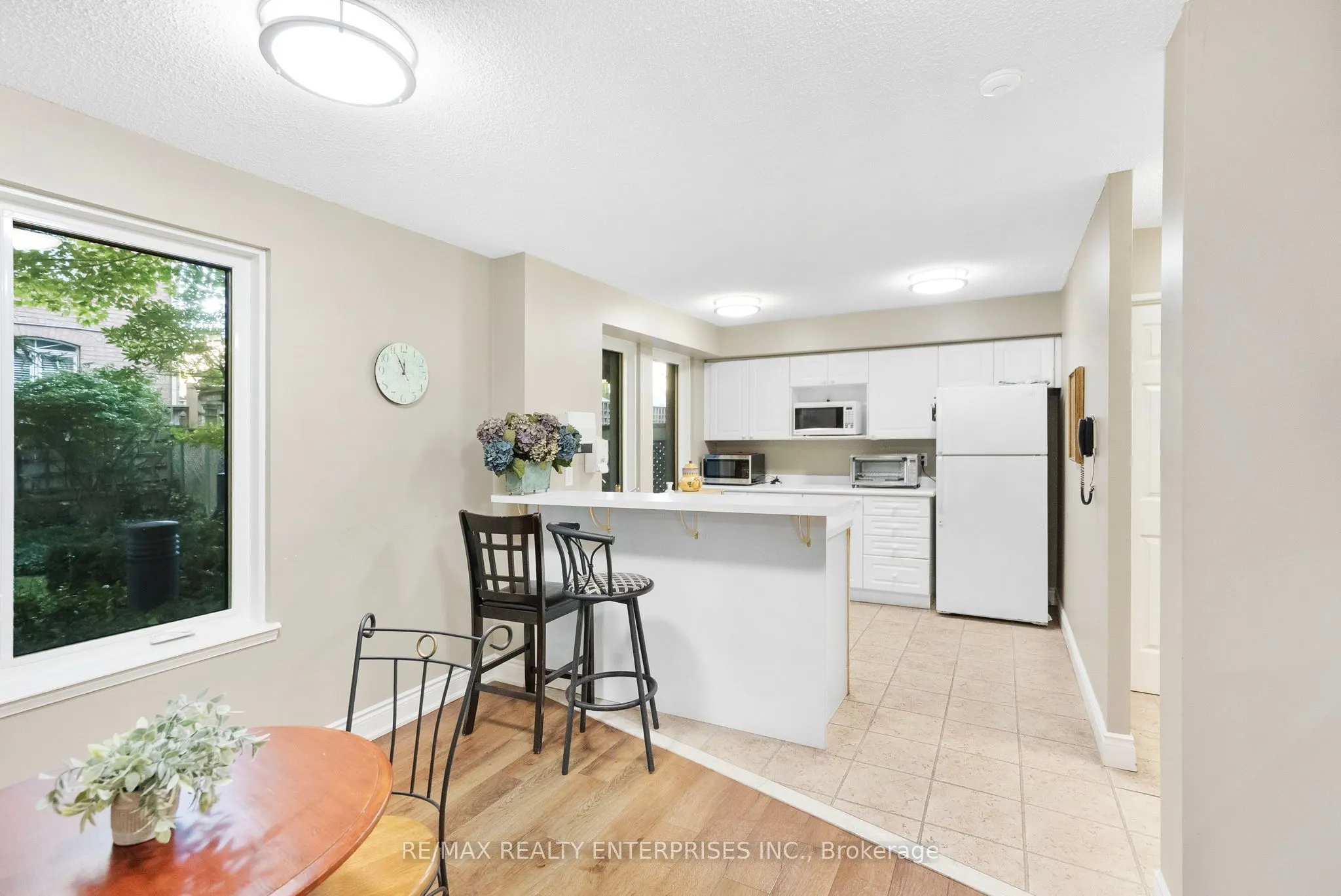 2300 Parkhaven Boulevard, #303