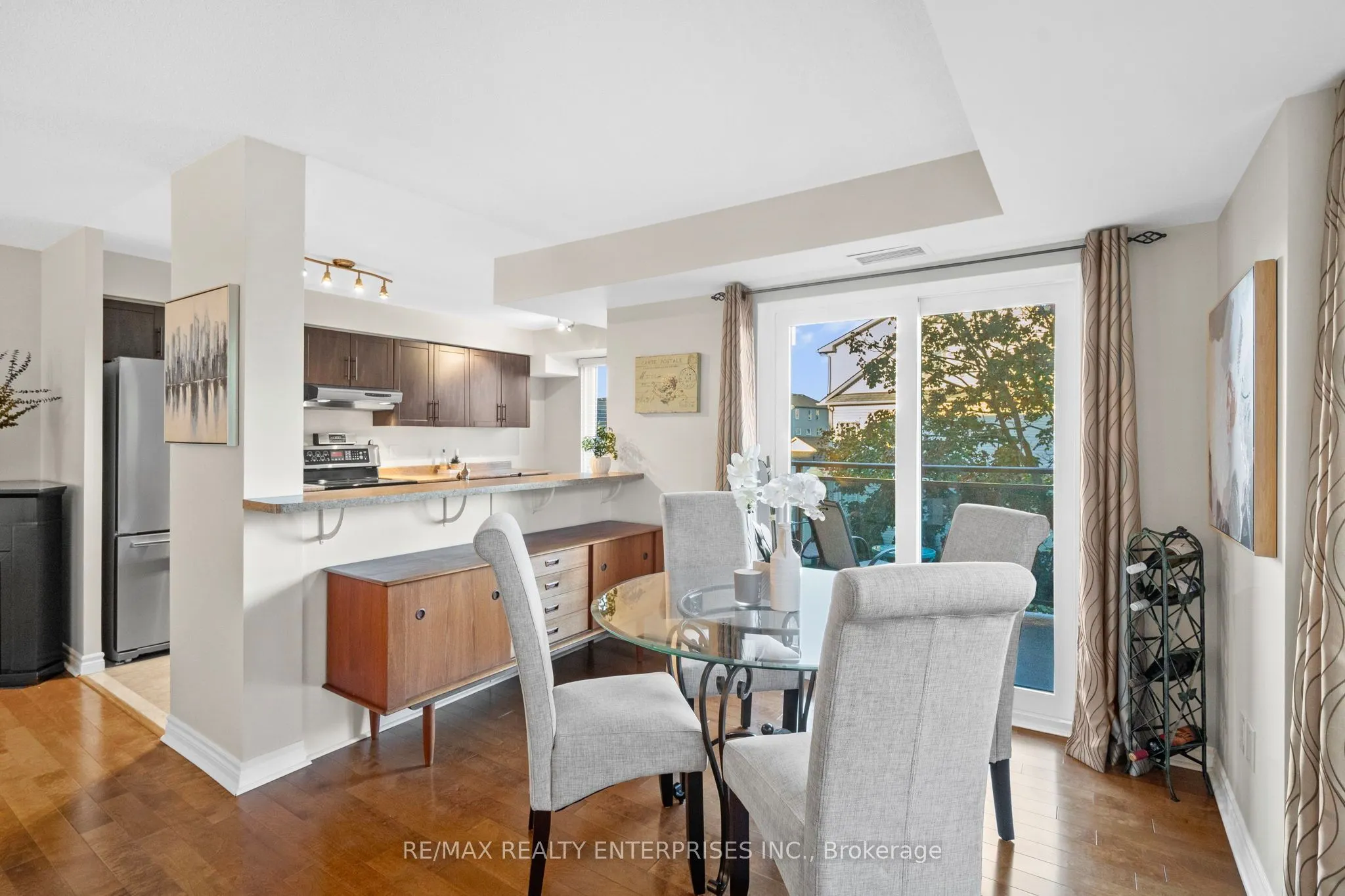 2300 Parkhaven Boulevard, #303