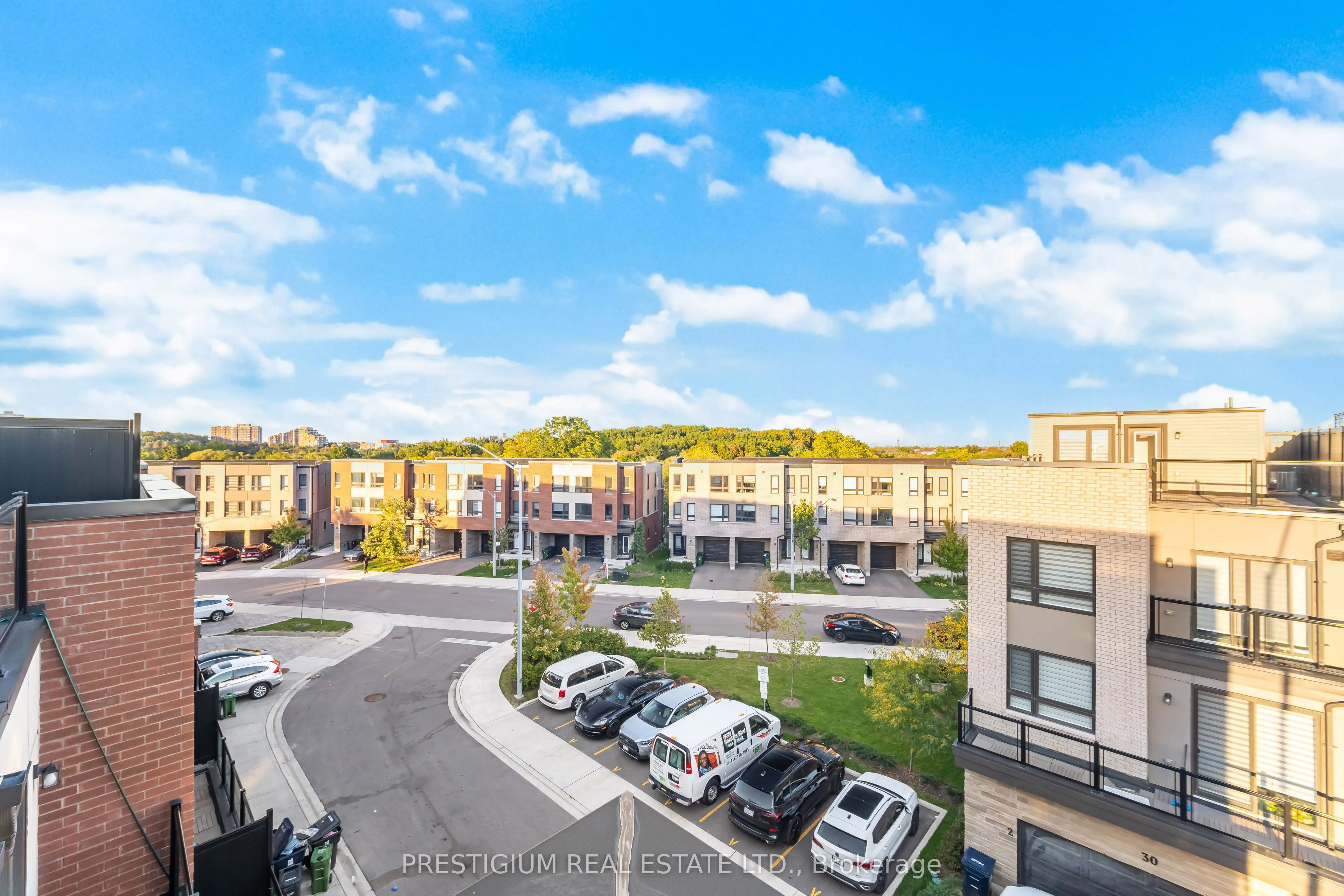 22 HUMBERWOOD Boulevard, #3