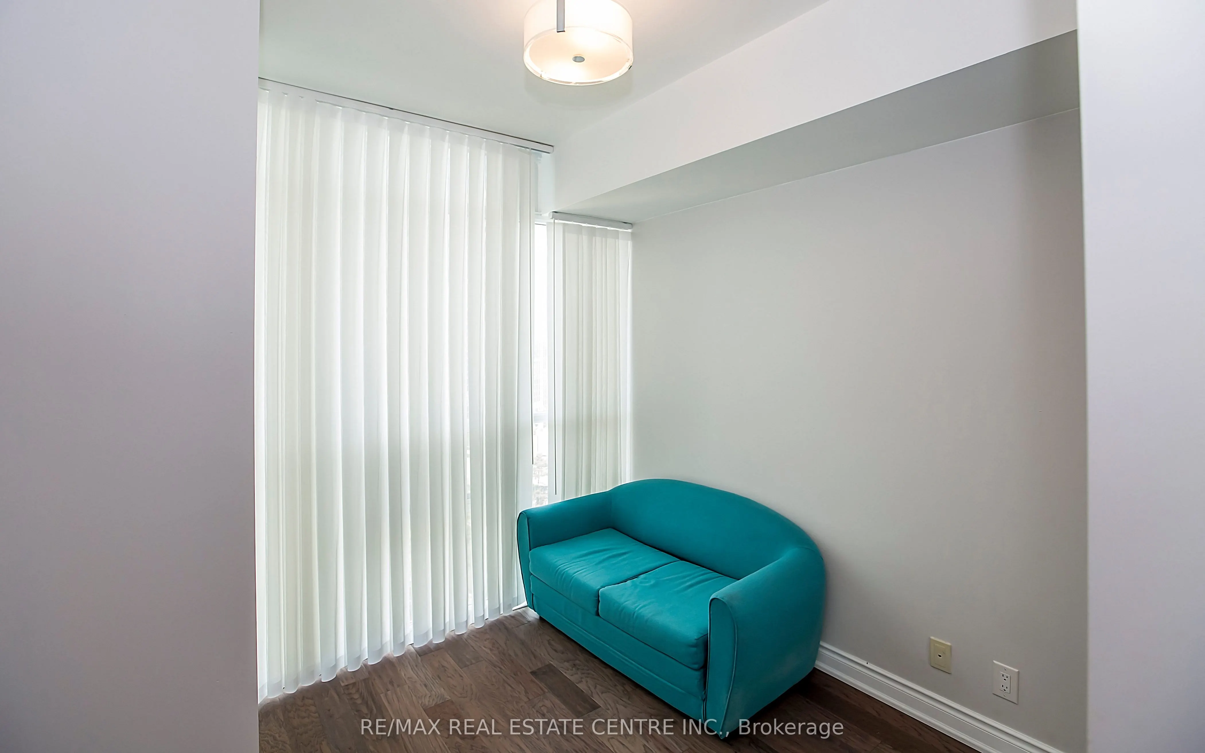 80 Absolute Avenue, #1209