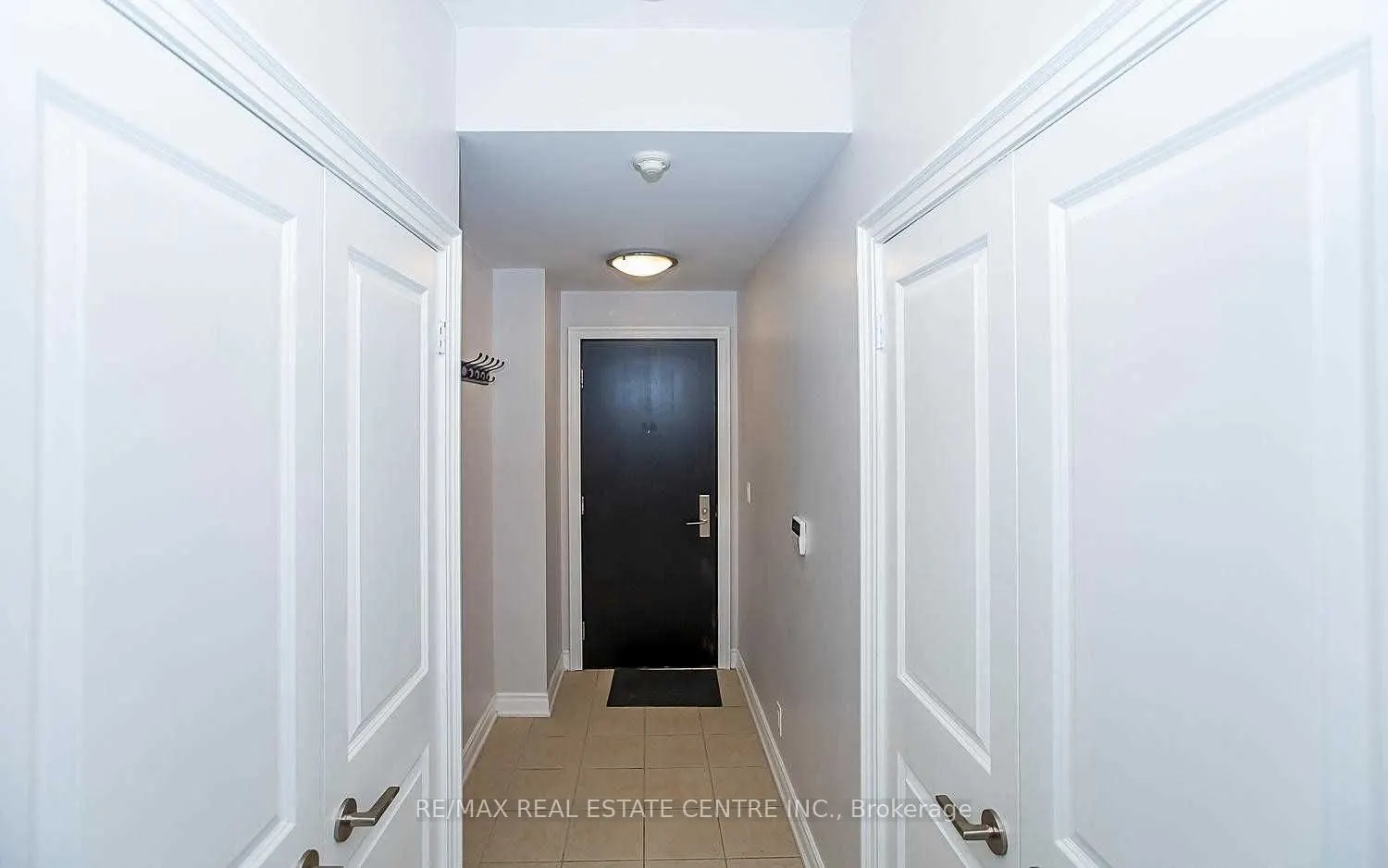 80 Absolute Avenue, #1209