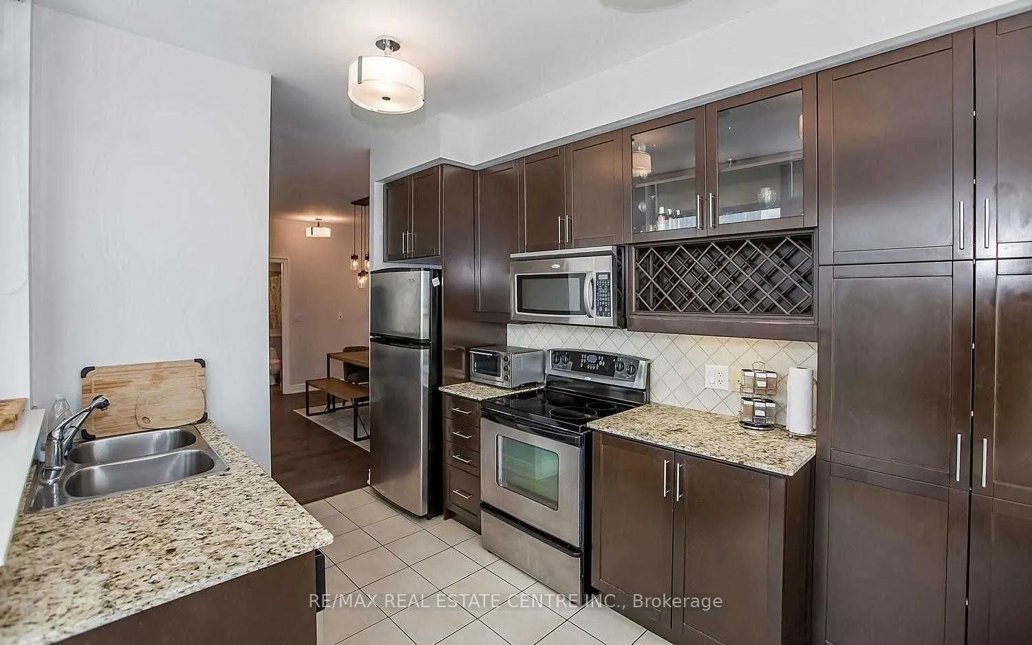 80 Absolute Avenue, #1209