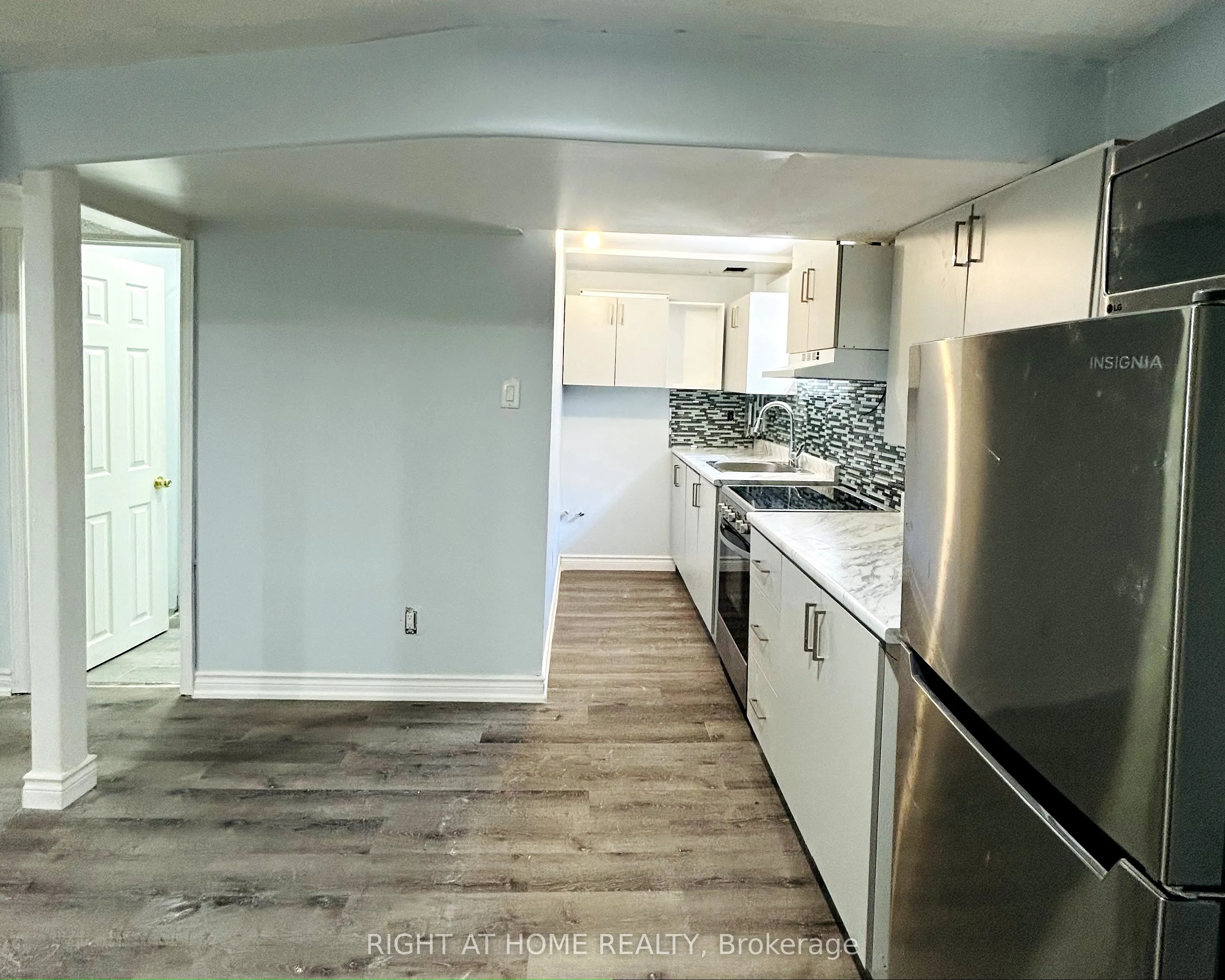 85 Cloverdale Drive